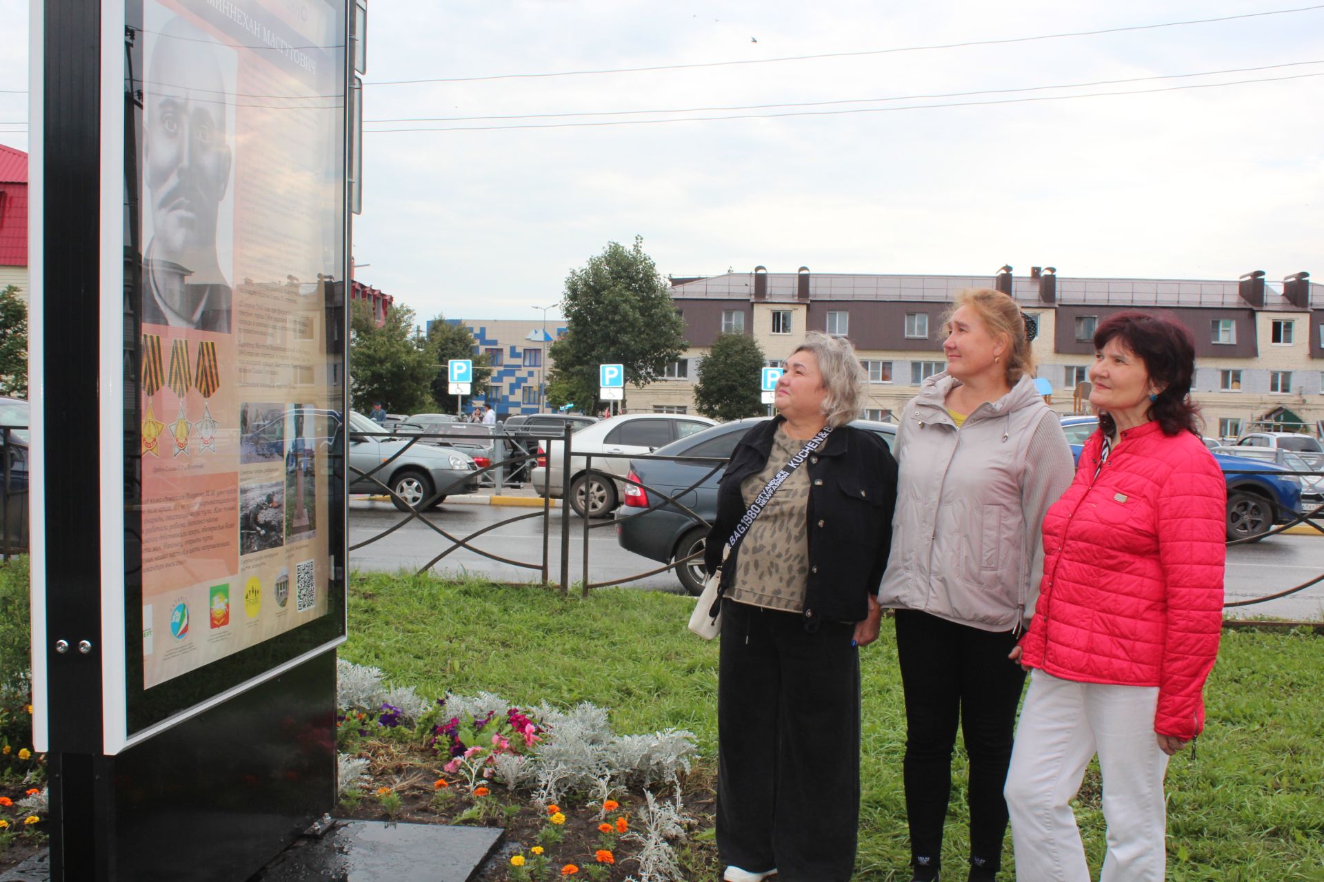 В Нурлате открылась уличная галерея земляков-героев Великой Отечественной войны