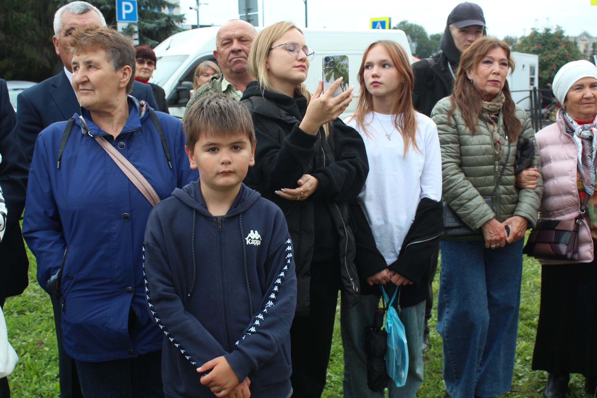 В Нурлате открылась уличная галерея земляков-героев Великой Отечественной войны