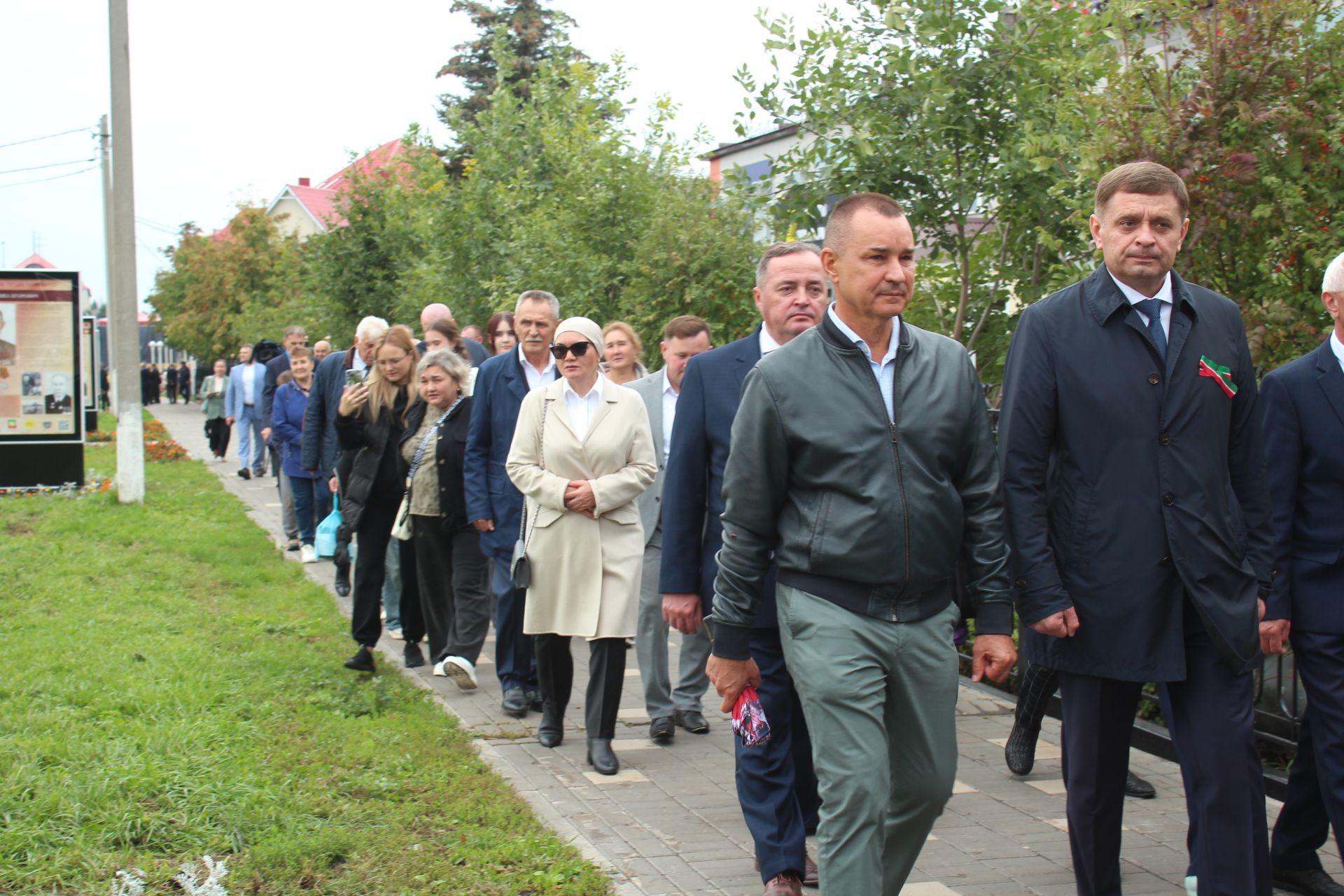 В Нурлате открылась уличная галерея земляков-героев Великой Отечественной войны