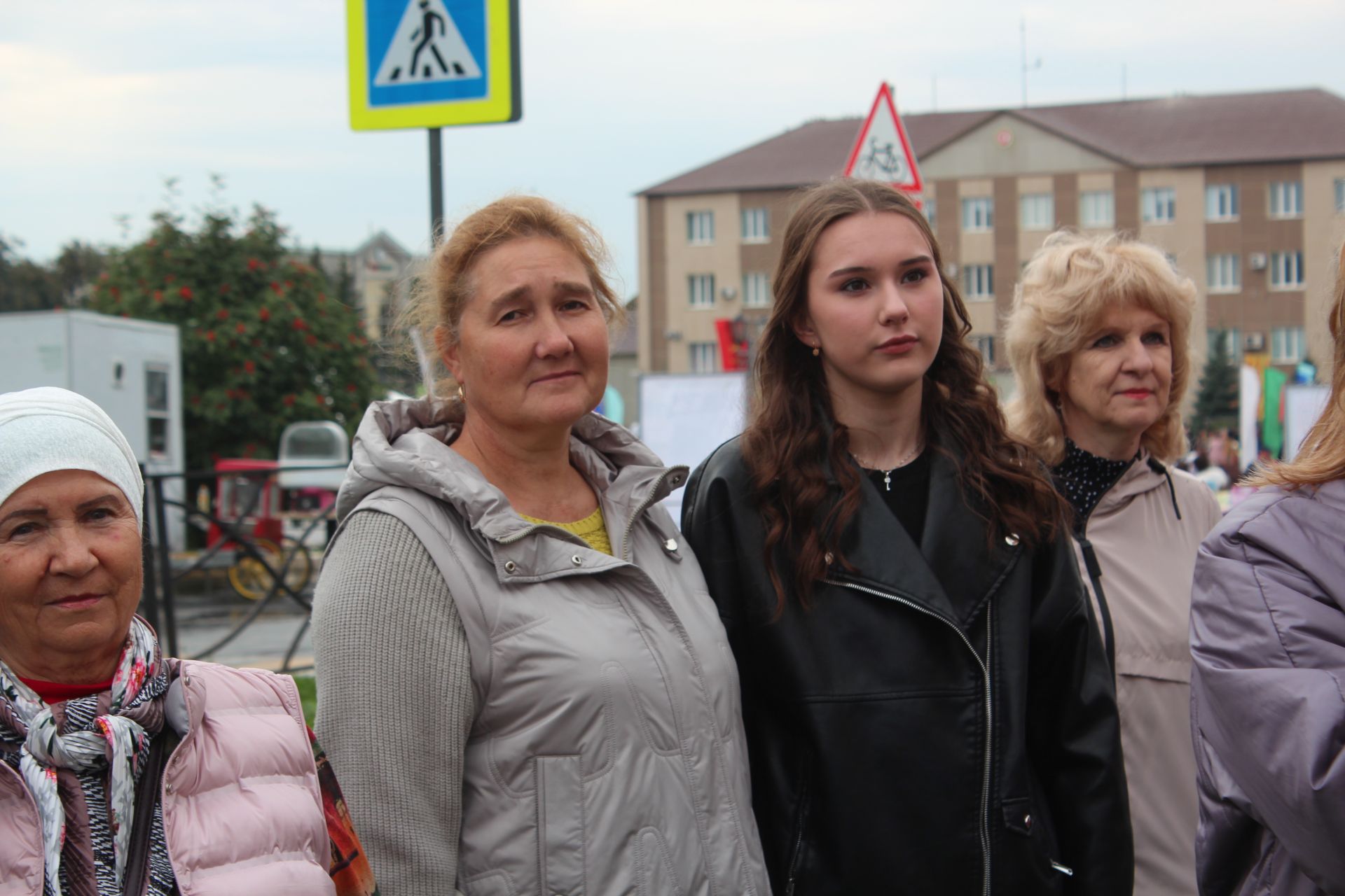 В Нурлате открылась уличная галерея земляков-героев Великой Отечественной войны