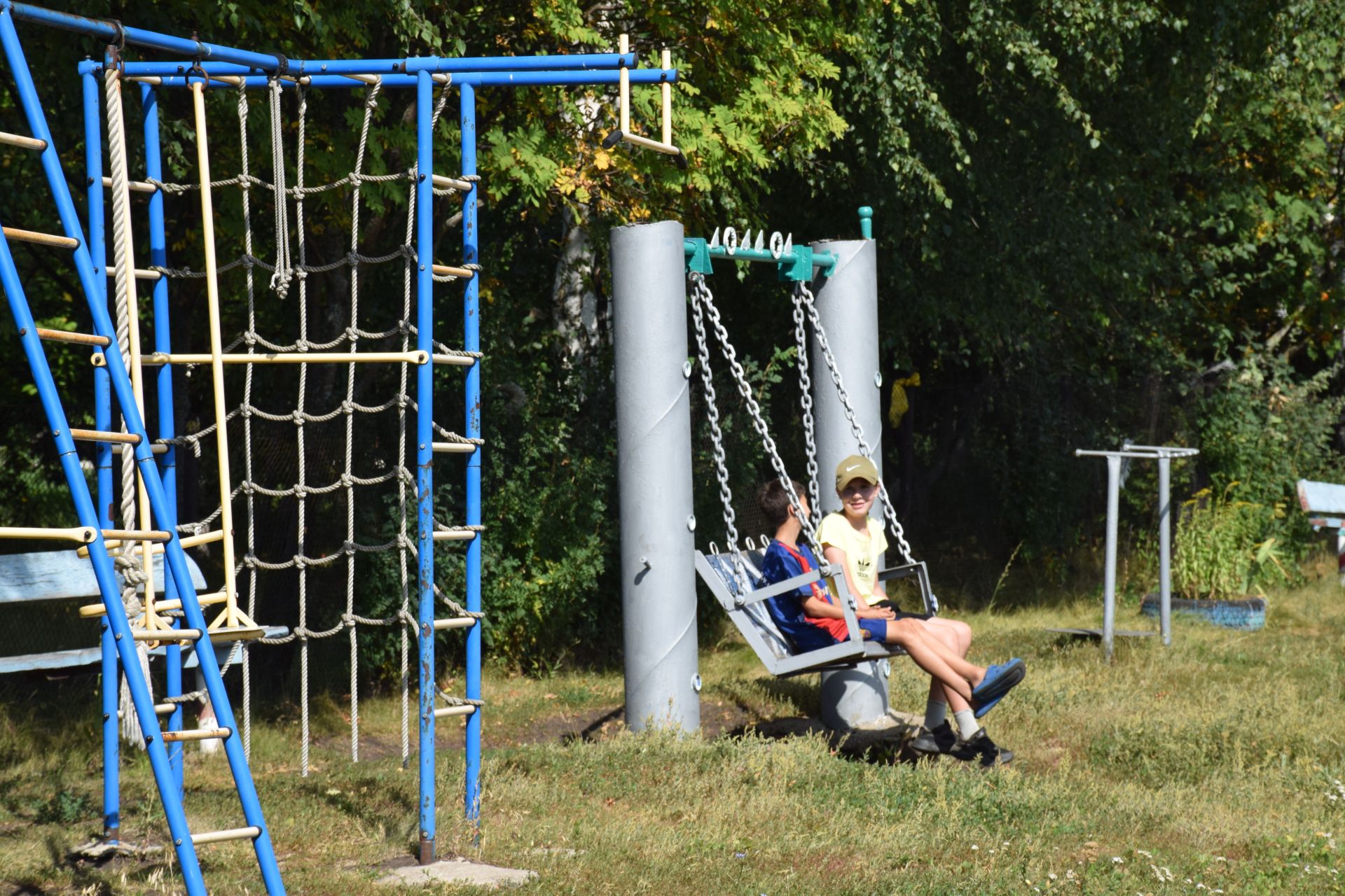 Уникальный парк в Чулпанове: арт-объекты, отдых и гордость села