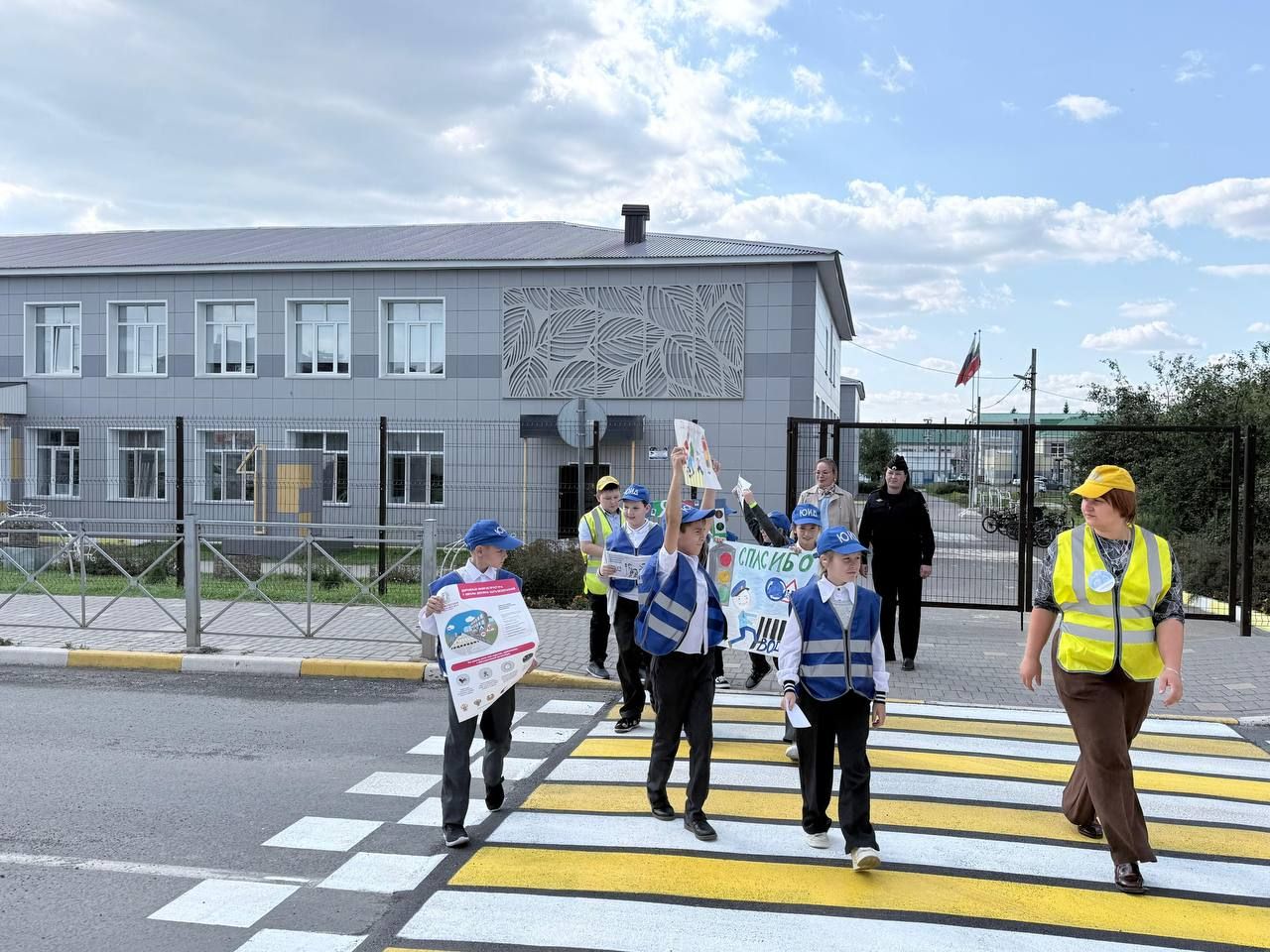 В Нурлате прошел Единый день безопасности дорожного движения
