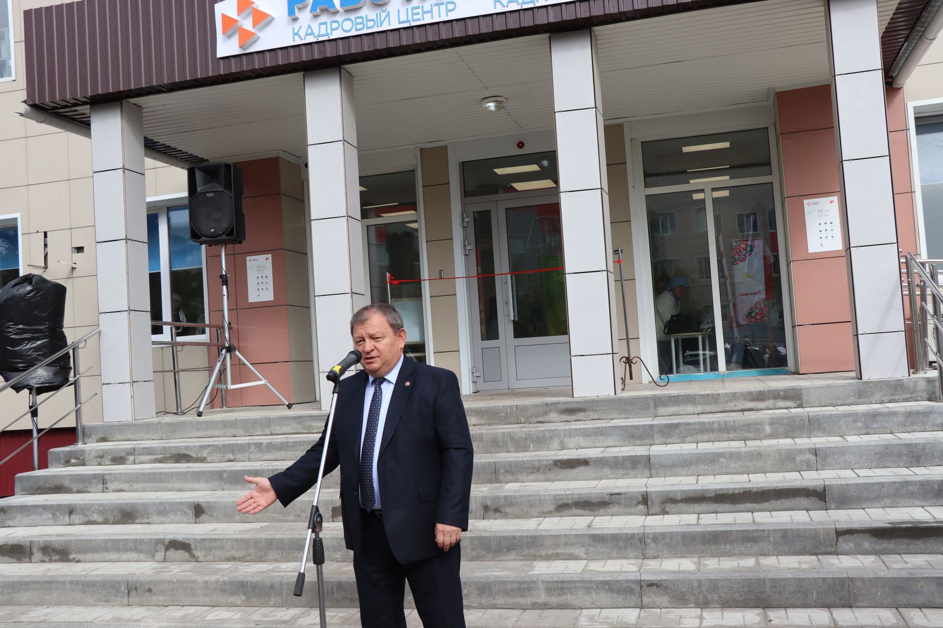 В Нурлате после капитального ремонта открылся обновленный Центр занятости населения