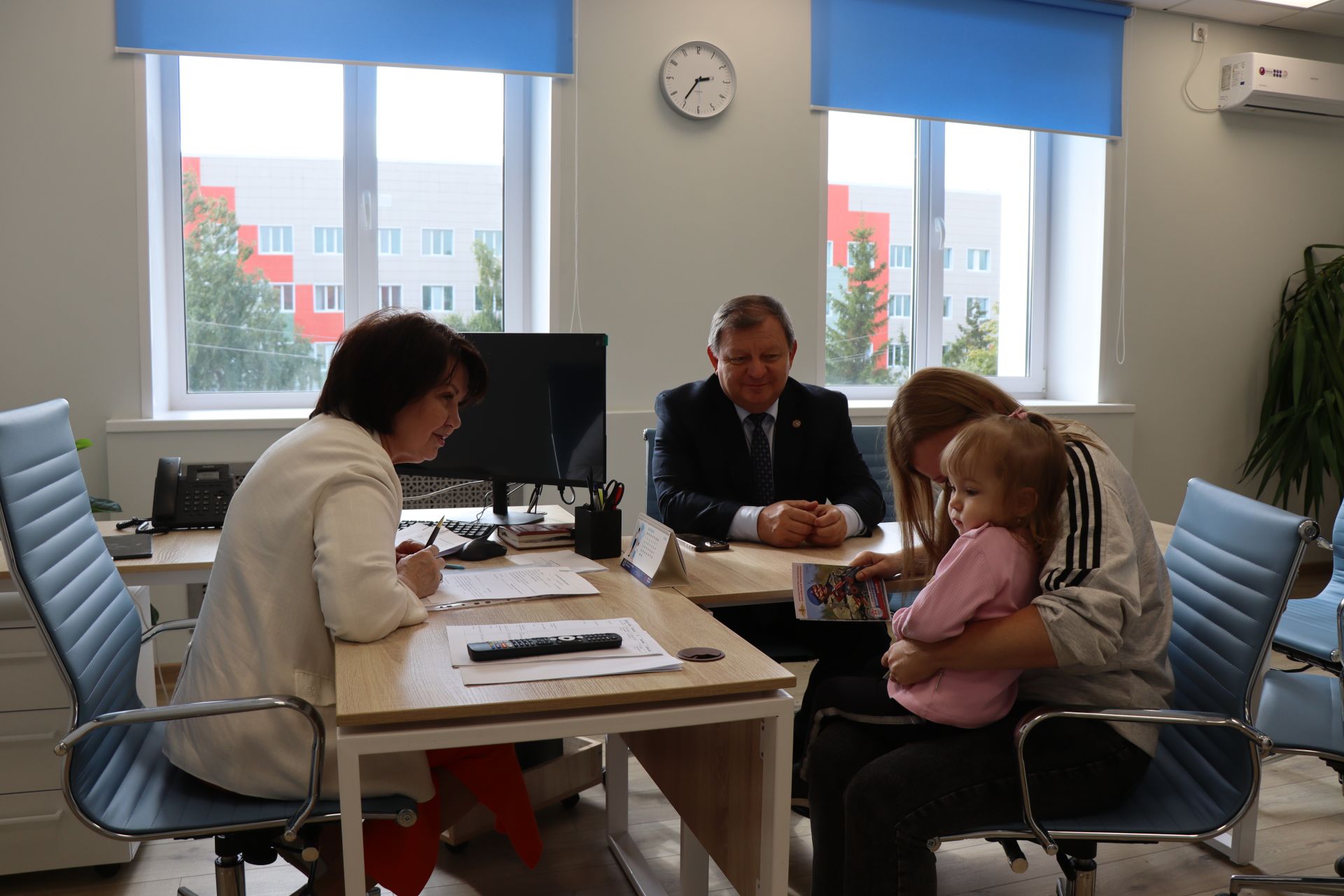 Заместитель министра труда РТ провела прием граждан в Нурлате