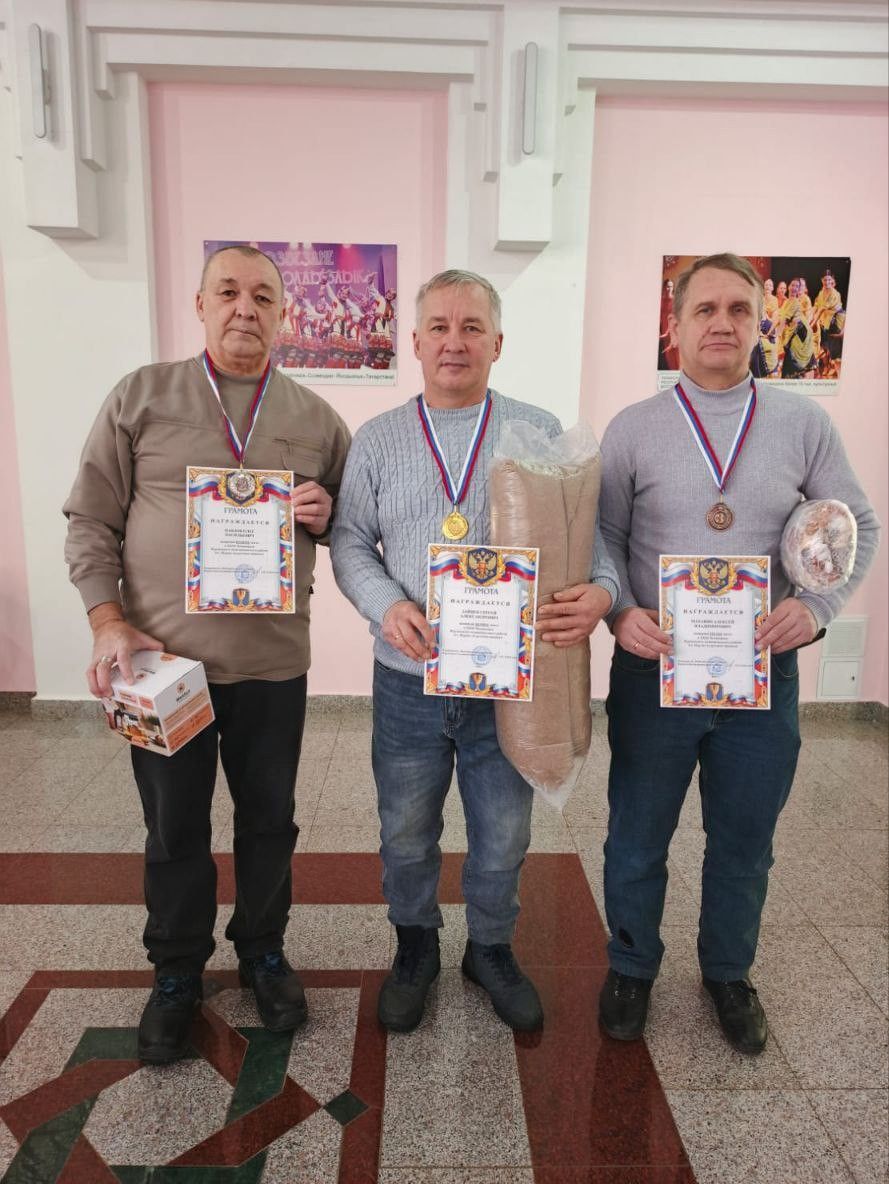 Золото, серебро и бронза: в Нурлатском районе определили лучших шашистов