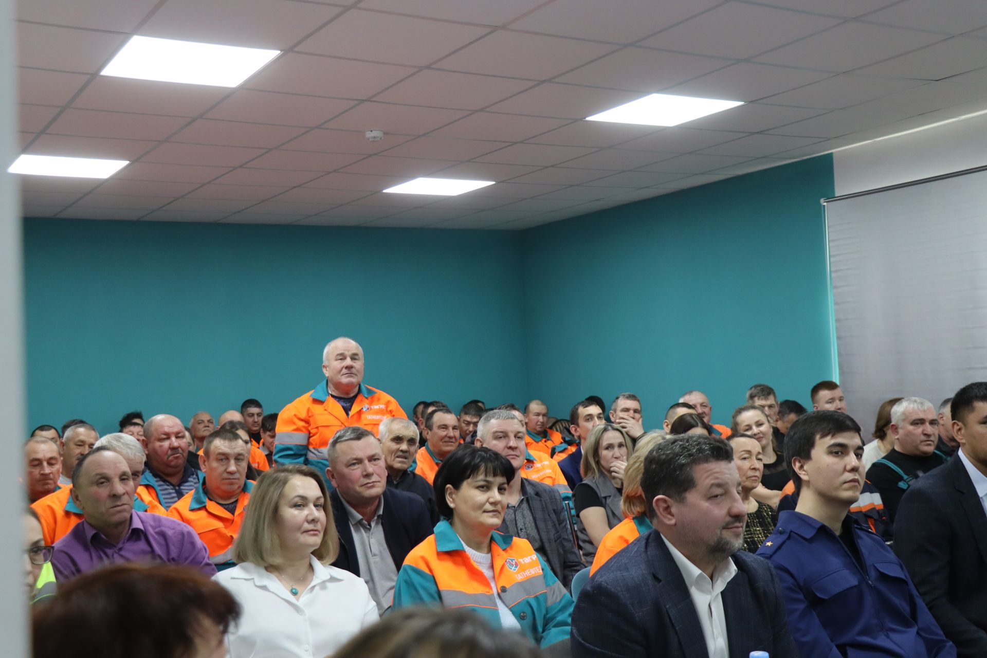 Главный эколог Татарстана принял участие в собрании трудового коллектива Нурлатского УАД