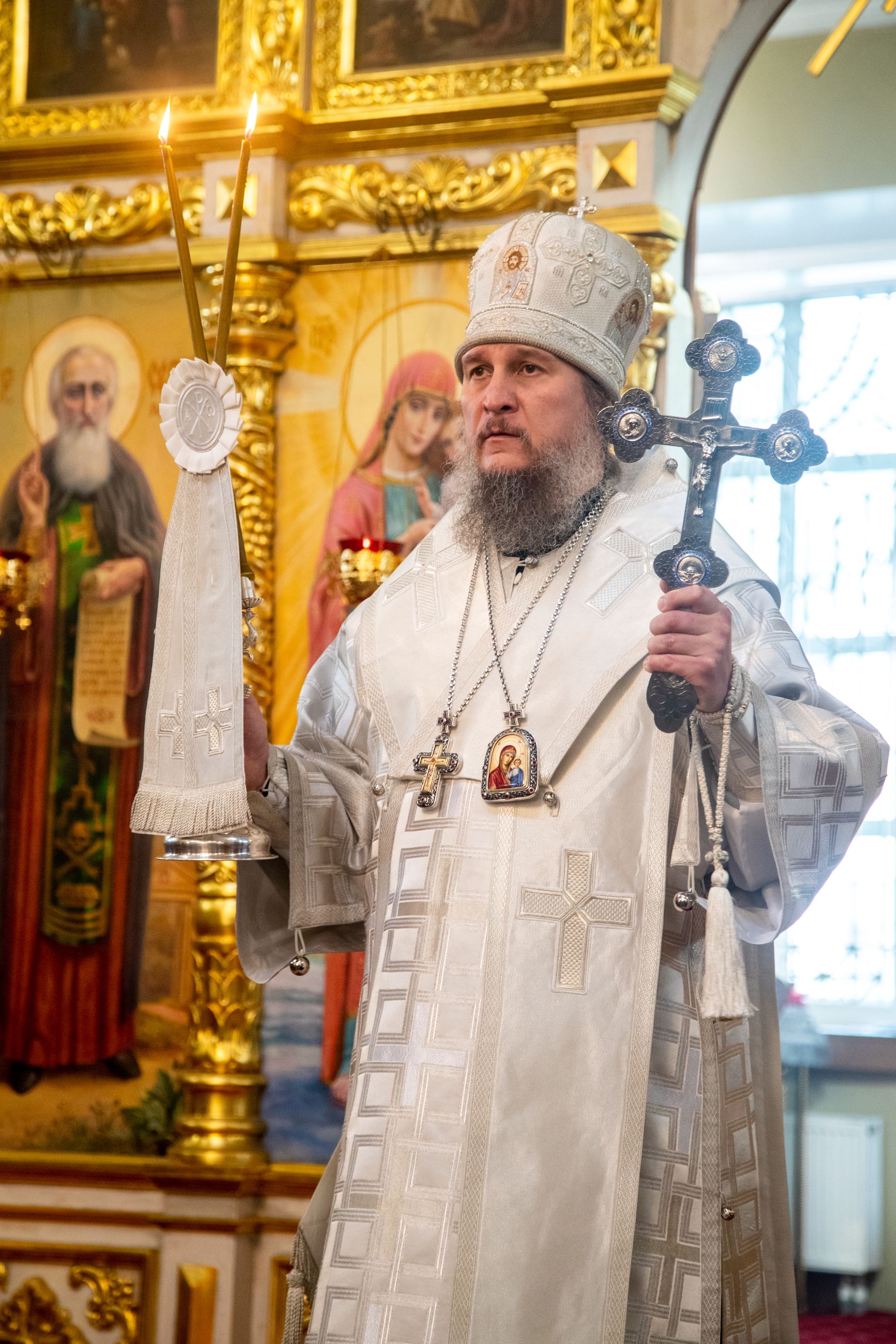 Епископ Пахомий поздравляет православных христиан с Рождеством