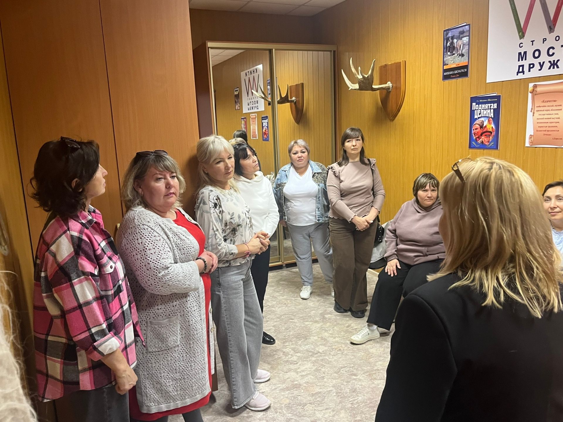 Воспитатели детсада «Камыр Батыр» посетили Дом Дружбы народов