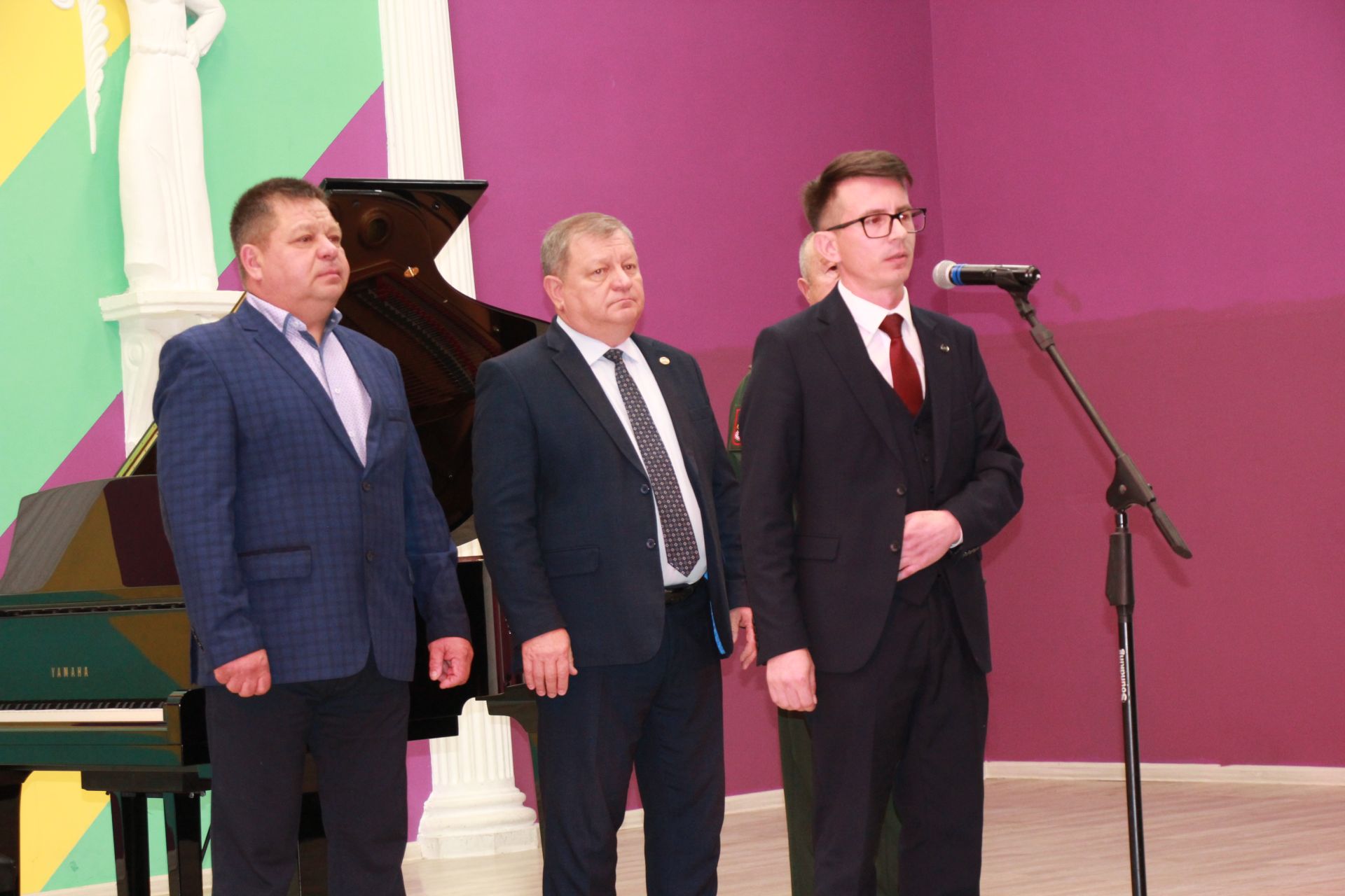 В Нурлате открыли новый цикл благотворительных концертов в поддержку бойцов