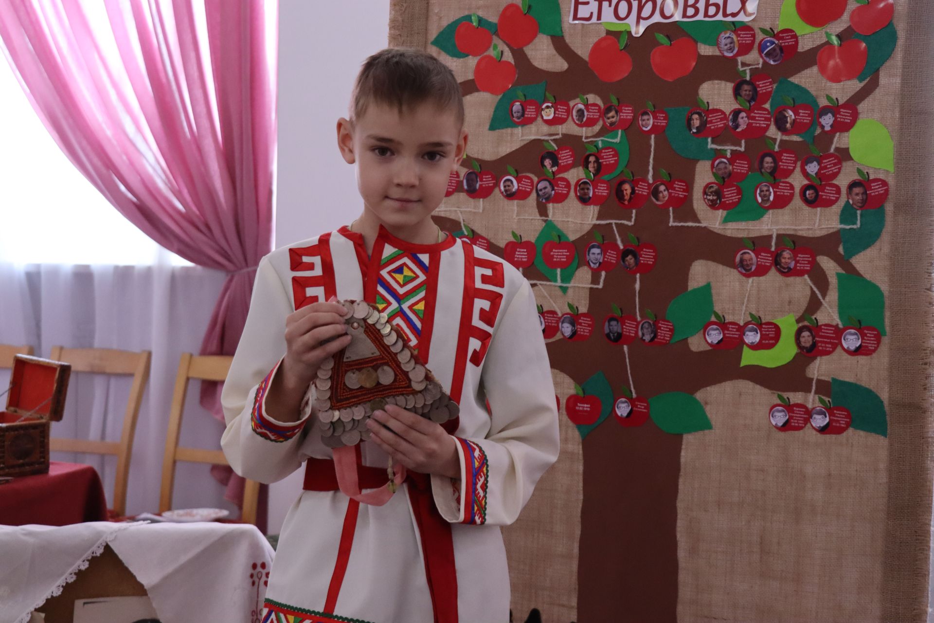 Родословная – живая история: в Нурлате прошел фестиваль семейных традиций