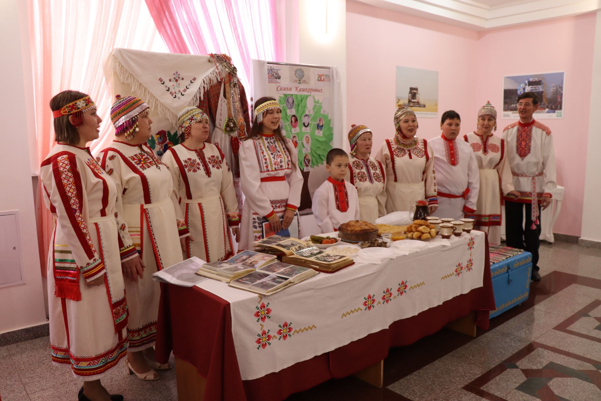 Родословная – живая история: в Нурлате прошел фестиваль семейных традиций