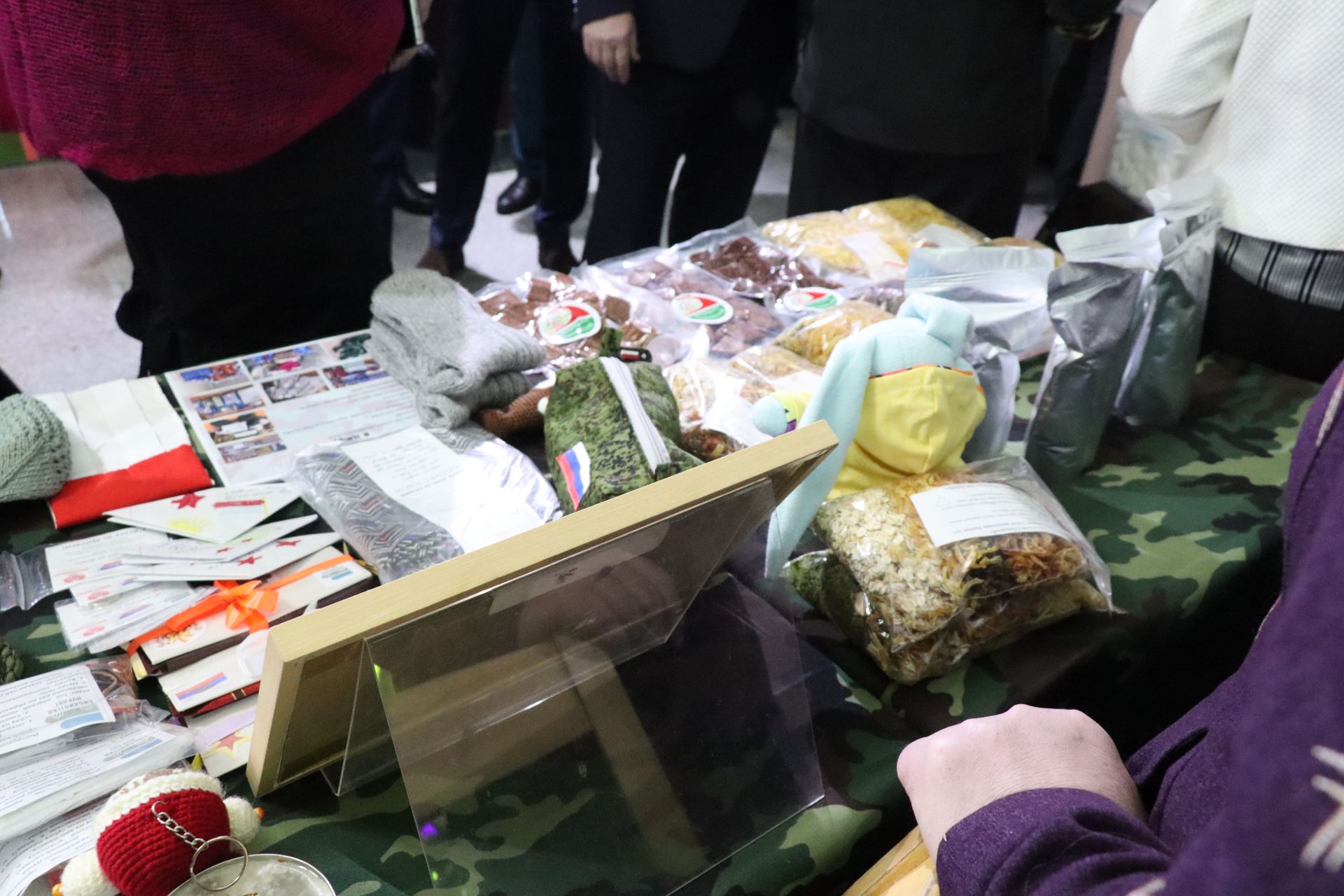 К итоговой сессии Совета района нурлатцы развернули масштабную выставку, посвященную достижениям района