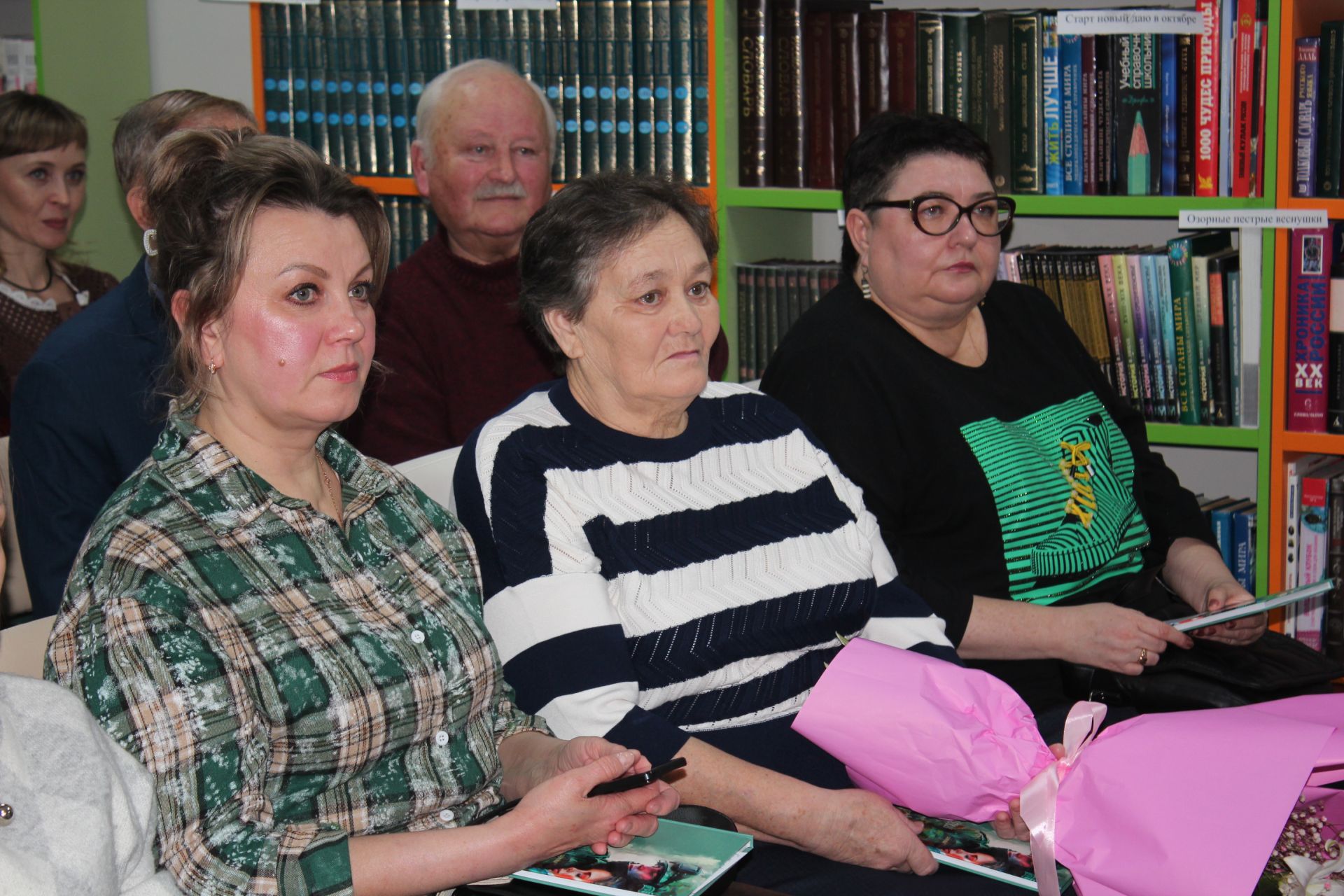 «Возвращайся с победой, родной!»: В Нурлате прошла презентация нового сборника стихов Маргариты Литта