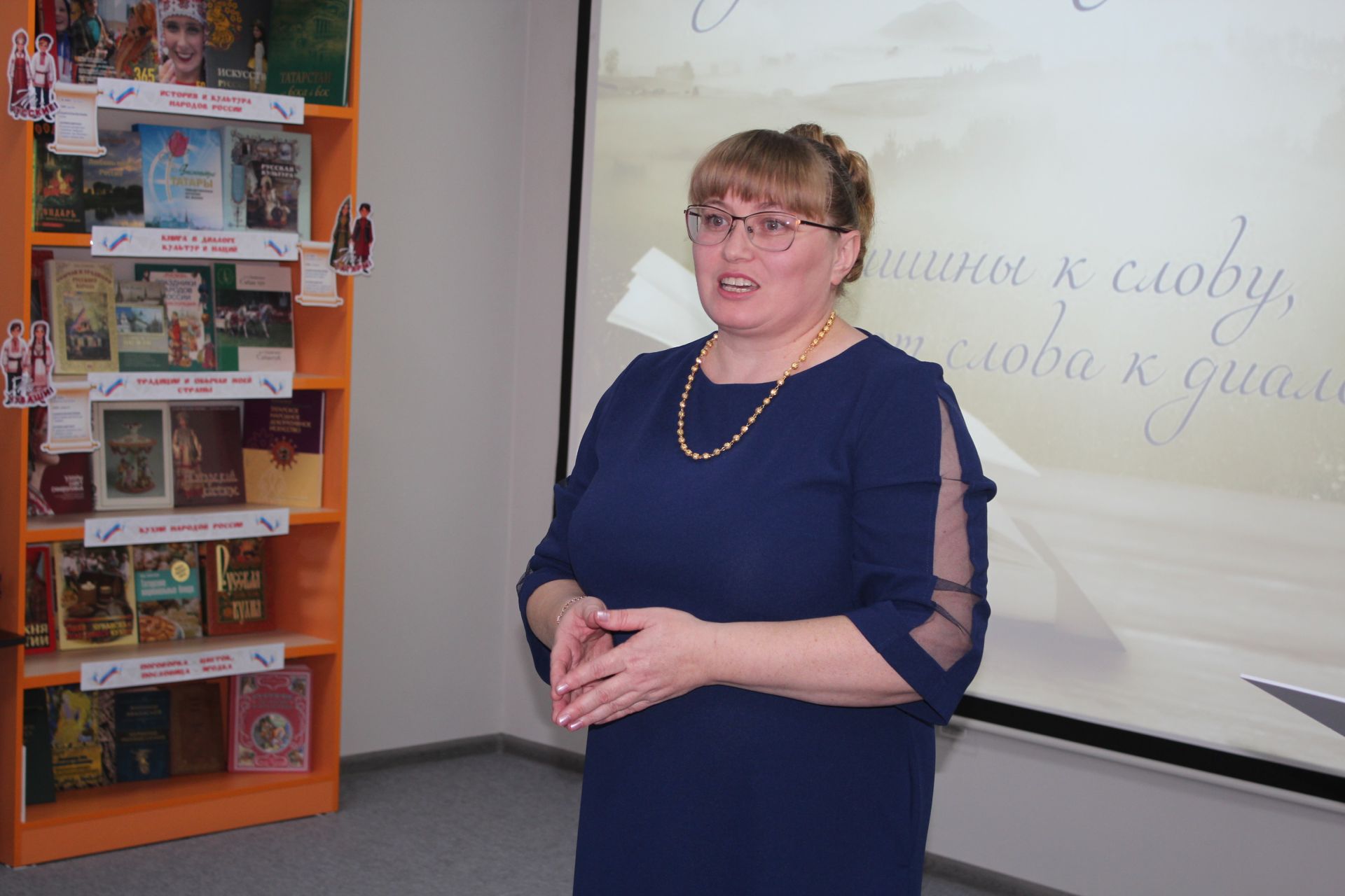 «Возвращайся с победой, родной!»: В Нурлате прошла презентация нового сборника стихов Маргариты Литта