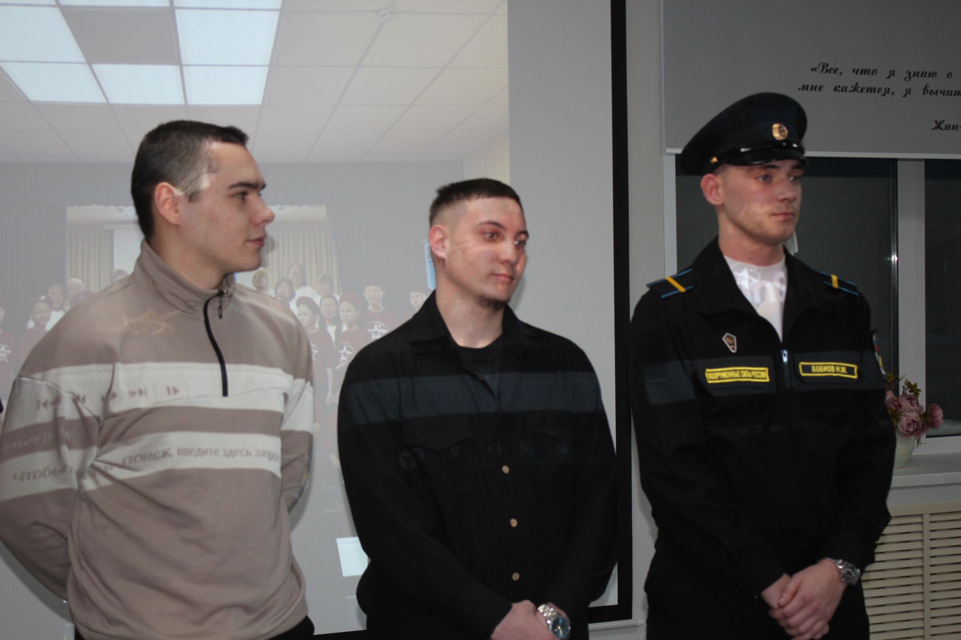 «Возвращайся с победой, родной!»: В Нурлате прошла презентация нового сборника стихов Маргариты Литта