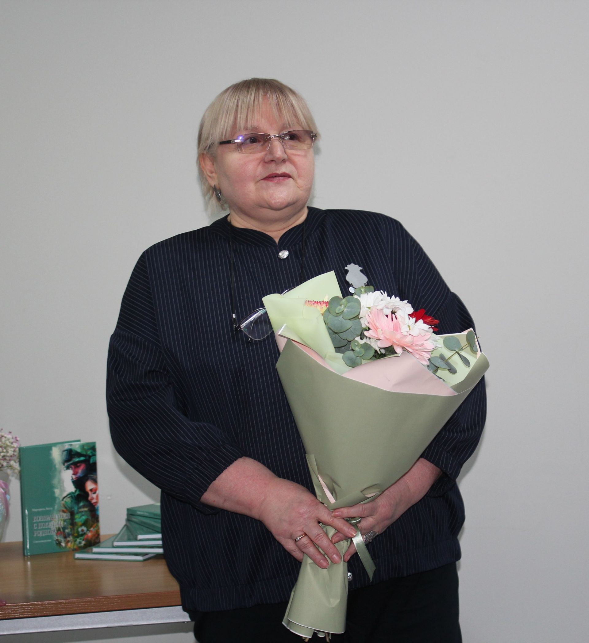 «Возвращайся с победой, родной!»: В Нурлате прошла презентация нового сборника стихов Маргариты Литта