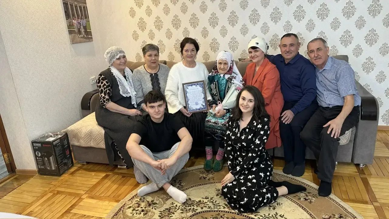 Долгожительница из Нижнего Нурлата отметила 90-летний юбилей