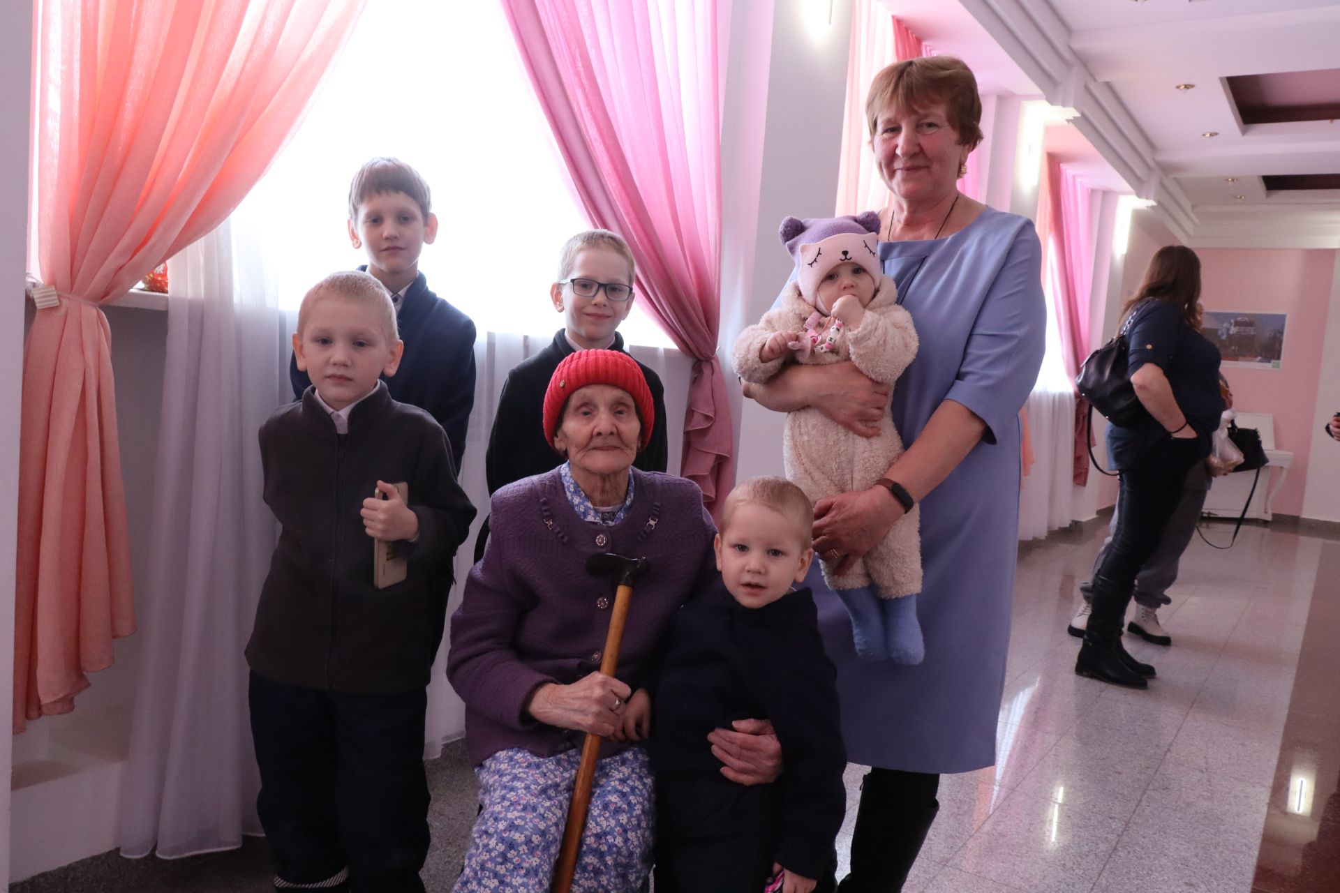 В Нурлате проходит зональный этап конкурса «Женщина года. Мужчина года: женский взгляд»