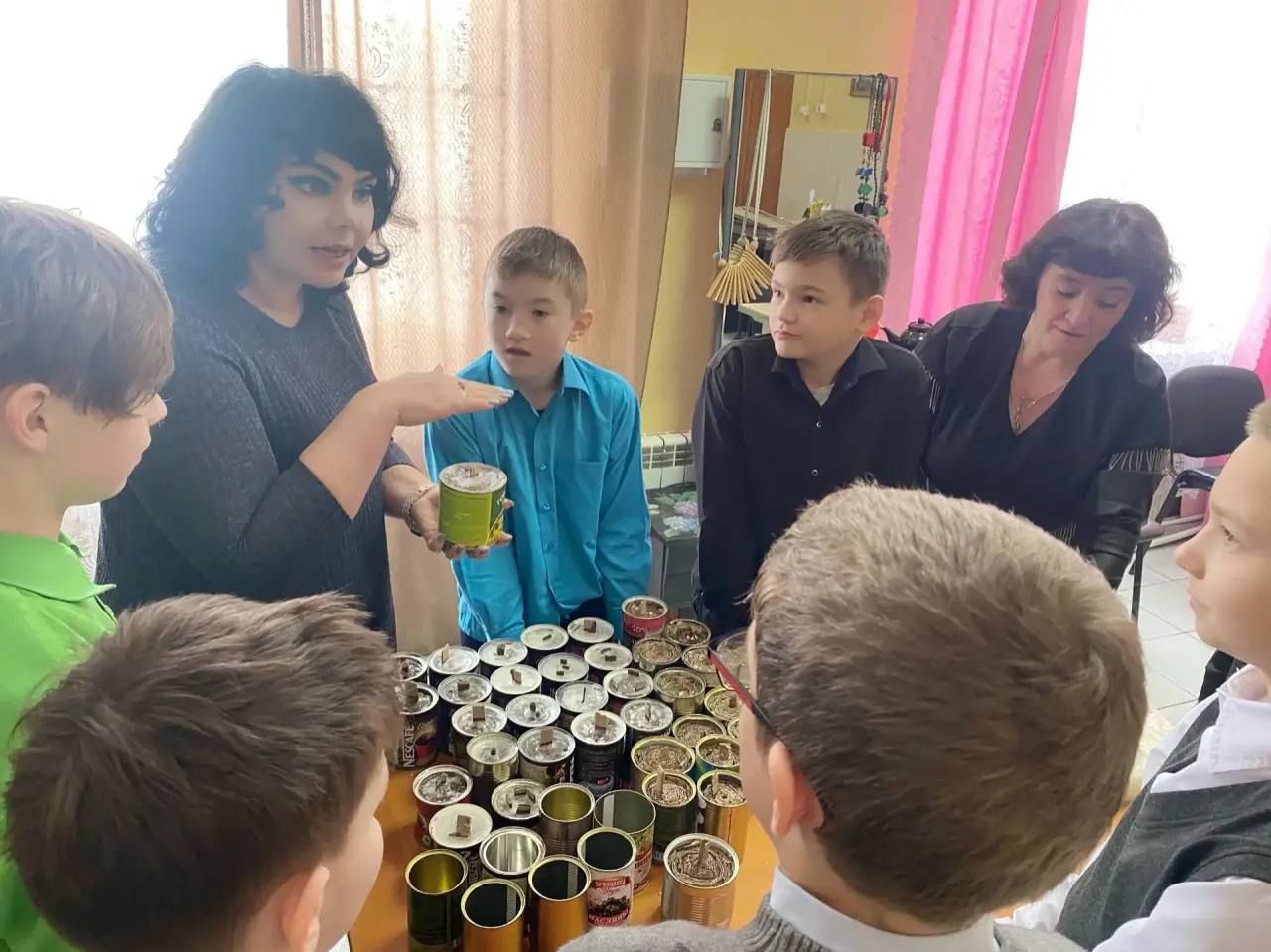 Тепло из дома: в Мамыкове изготовили очередную партию блиндажных свечей