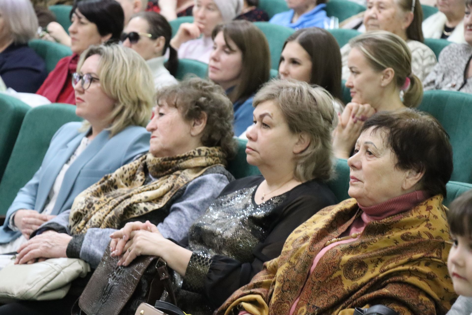 Праздник весны, красоты и материнства: в Нурлате прошло торжество в честь 8 Марта (+ фоторепортаж)