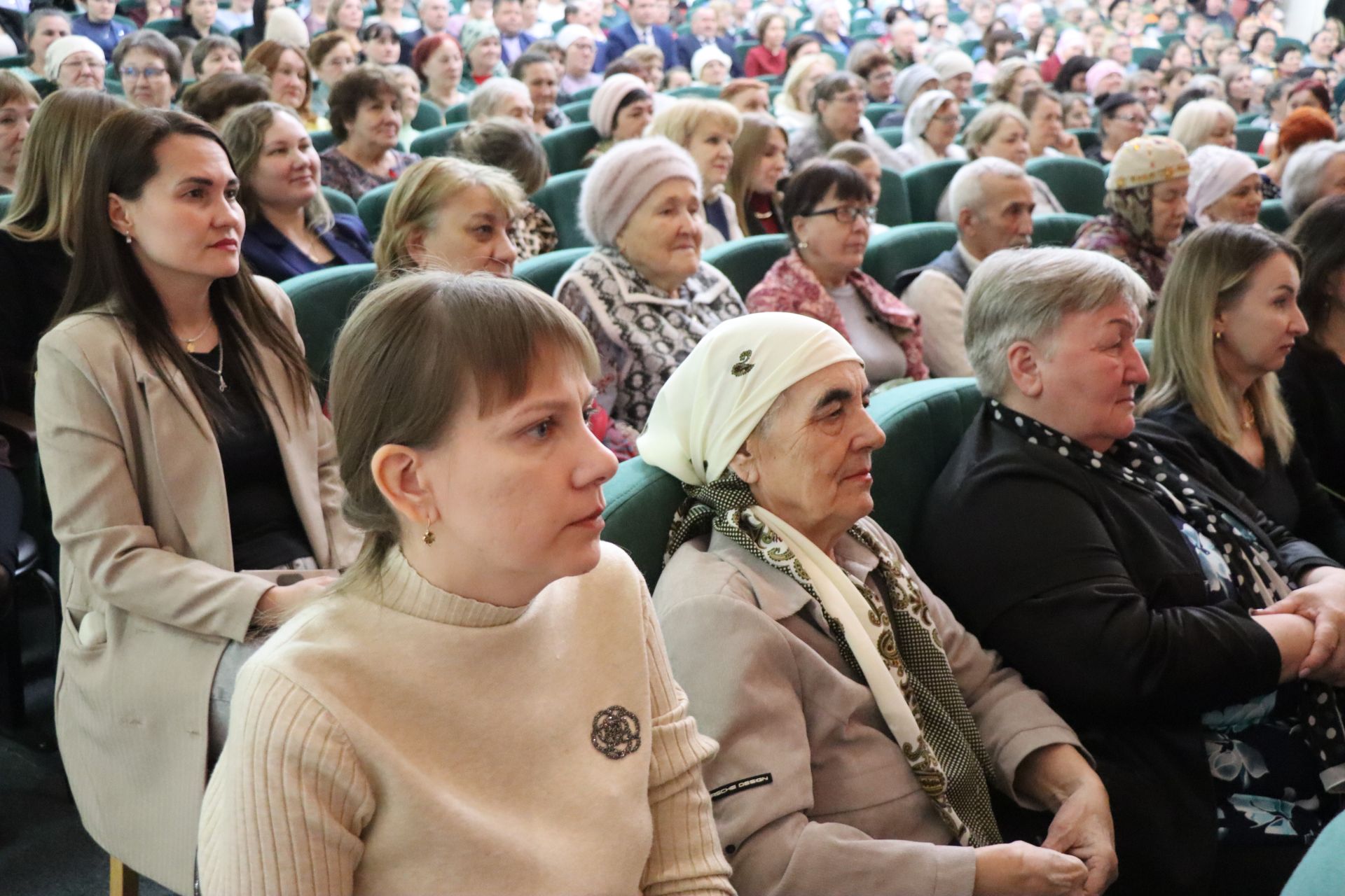 Праздник весны, красоты и материнства: в Нурлате прошло торжество в честь 8 Марта (+ фоторепортаж)