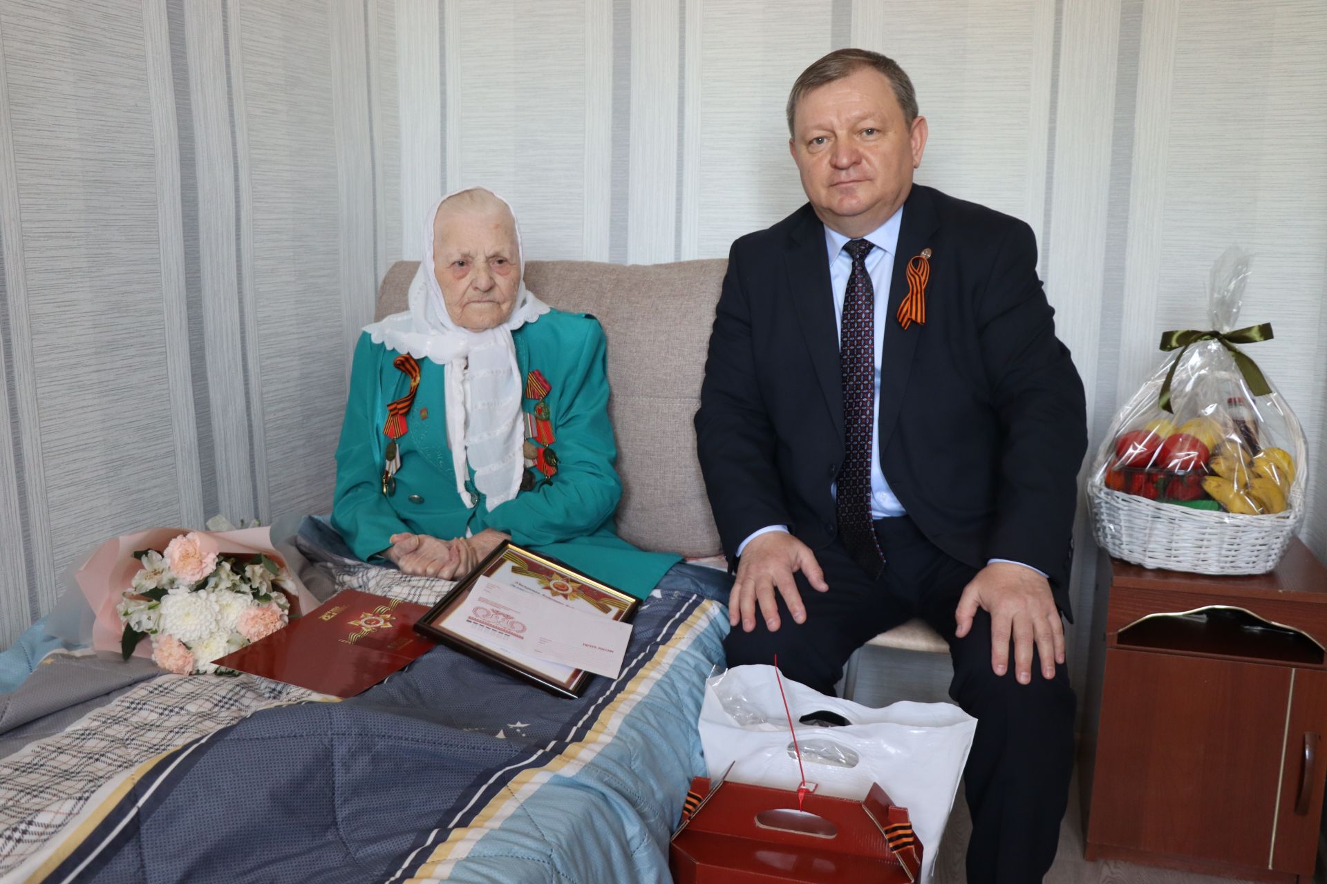 Нурлатта ике сугыш ветераны яши