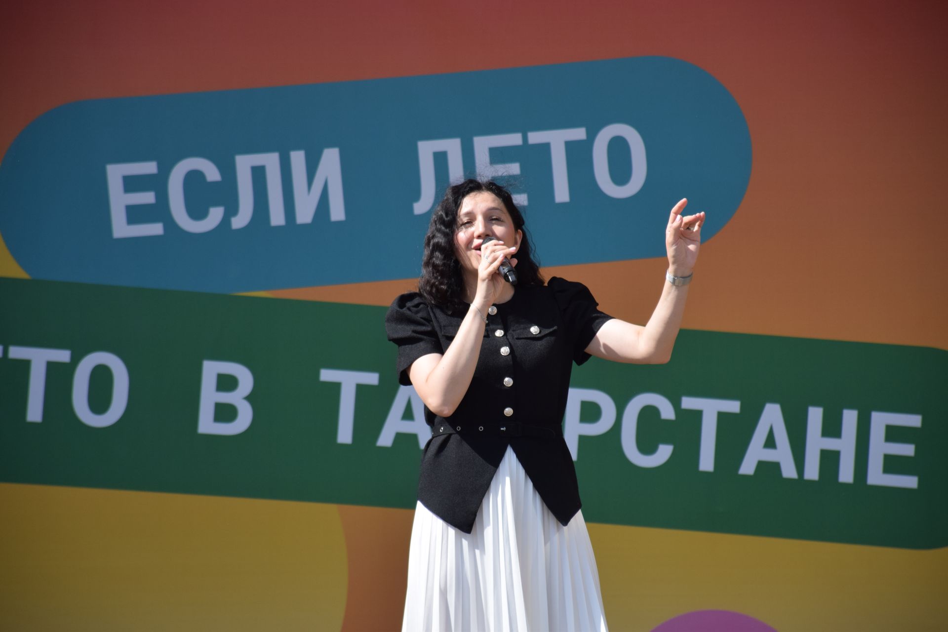 В Нурлате чествовали социальных работников (фоторепортаж)