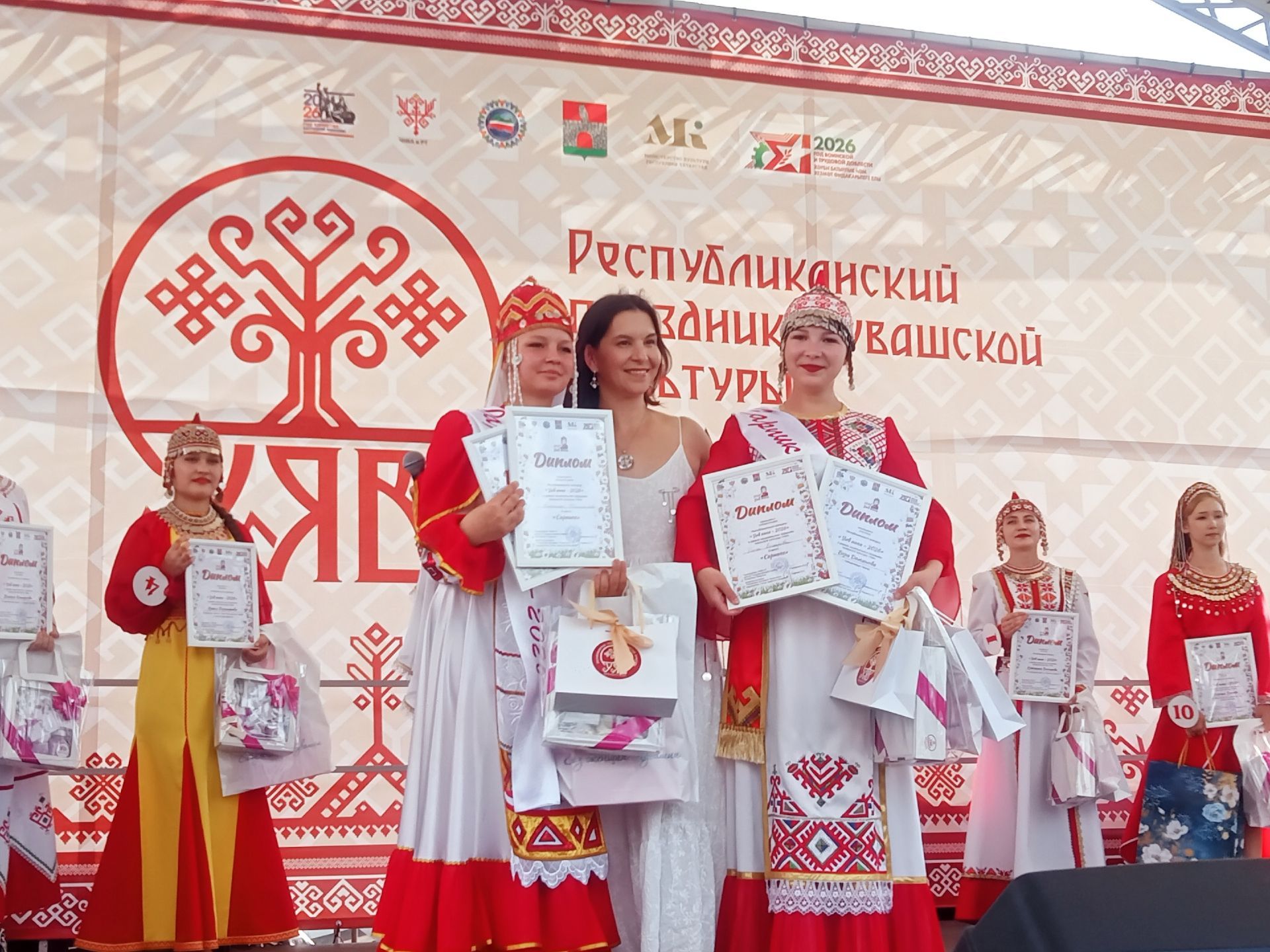 Ольга Бочкарева «Уяв чибәре» бәйгесендә уңышлы чыгыш ясады