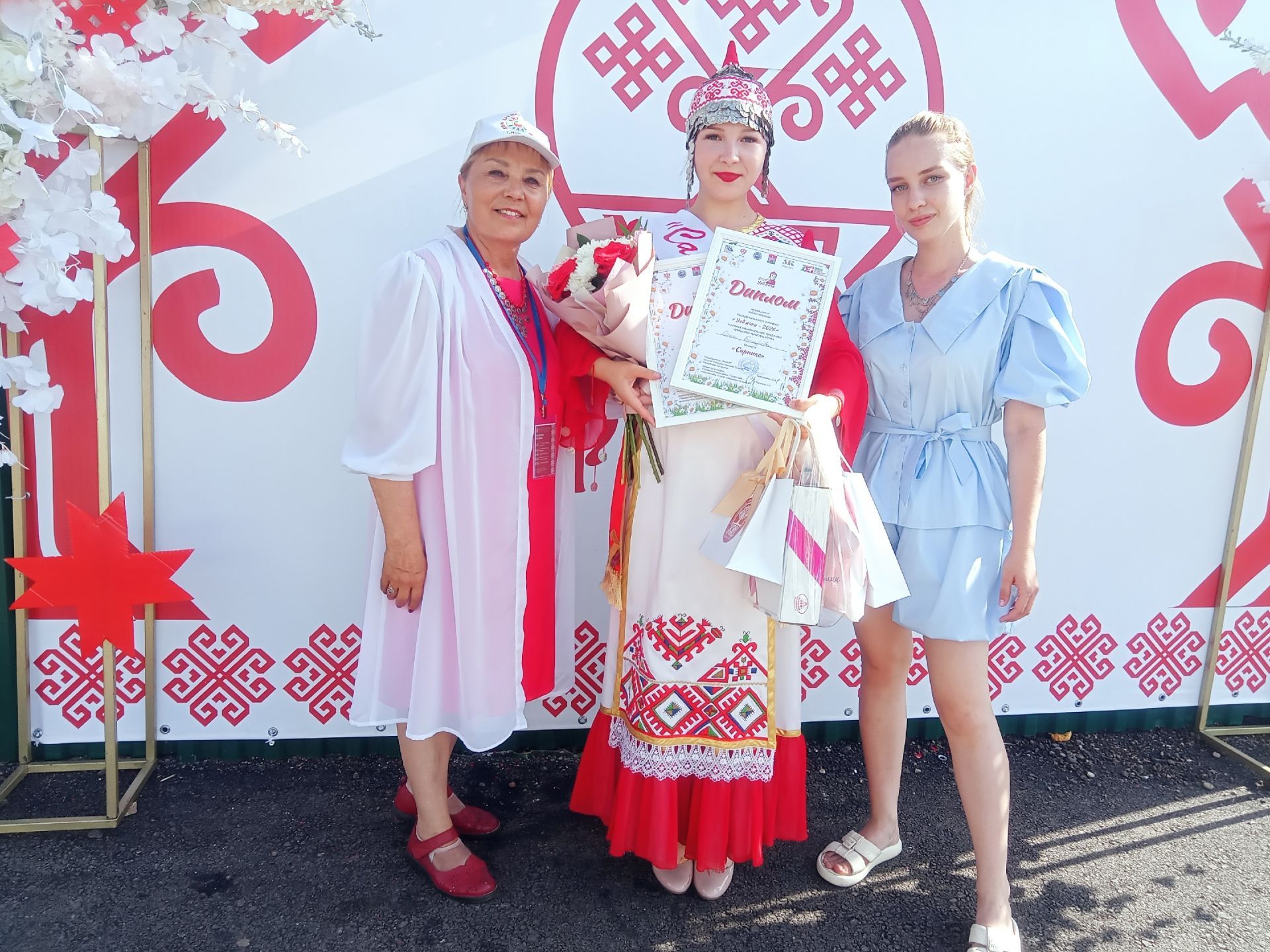 Ольга Бочкарева «Уяв чибәре» бәйгесендә уңышлы чыгыш ясады