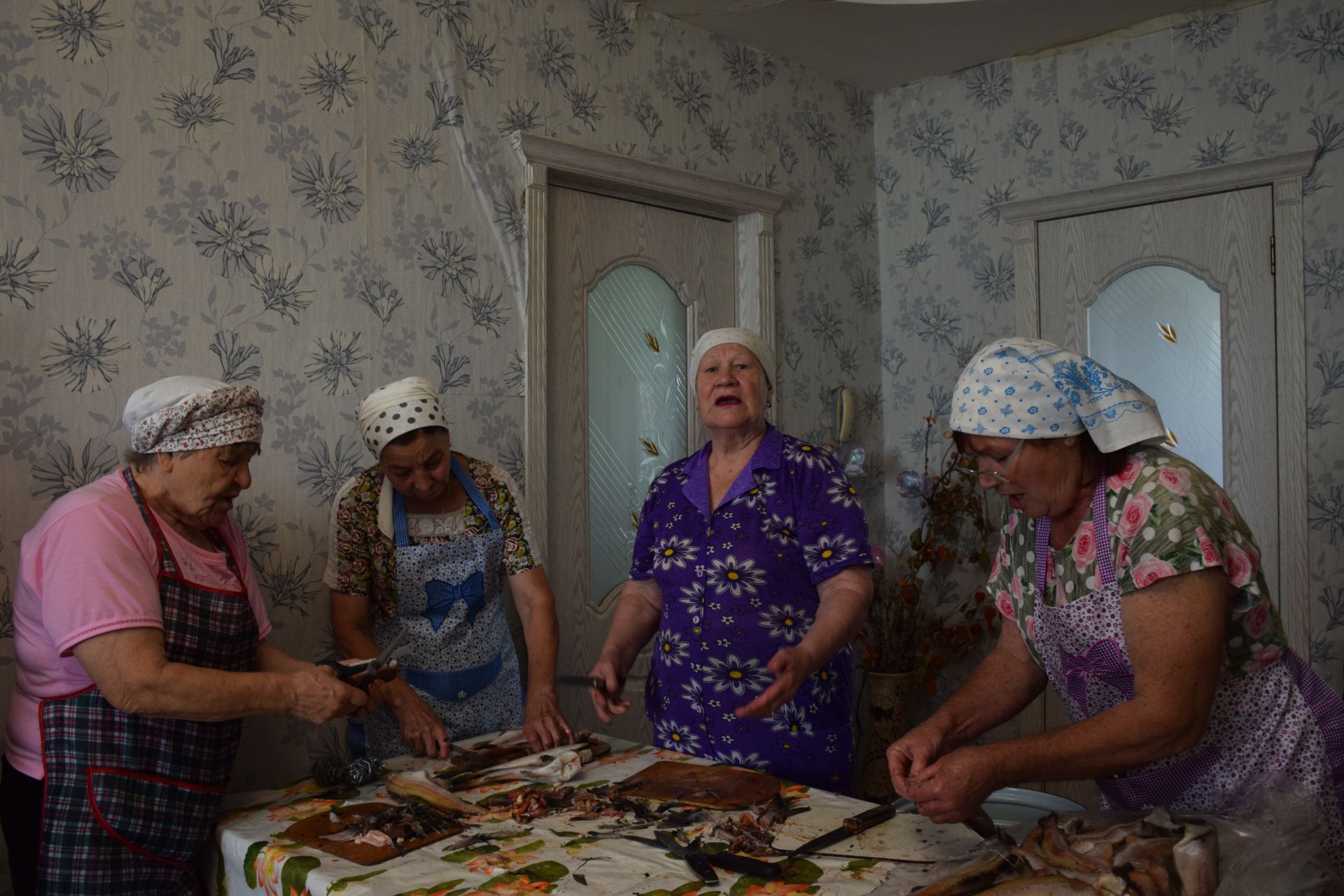 Нурлатта өченче ел “Яшьләр командасы” волонтерлар төркеме эшләп килә
