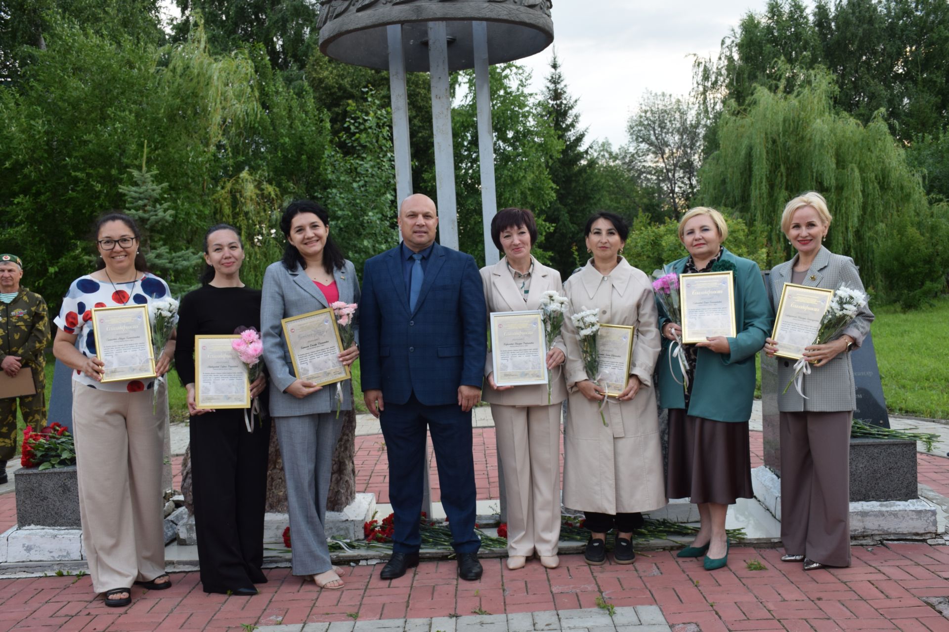 В Нурлате широко отметили День ветеранов боевых действий (+ фоторепортаж)
