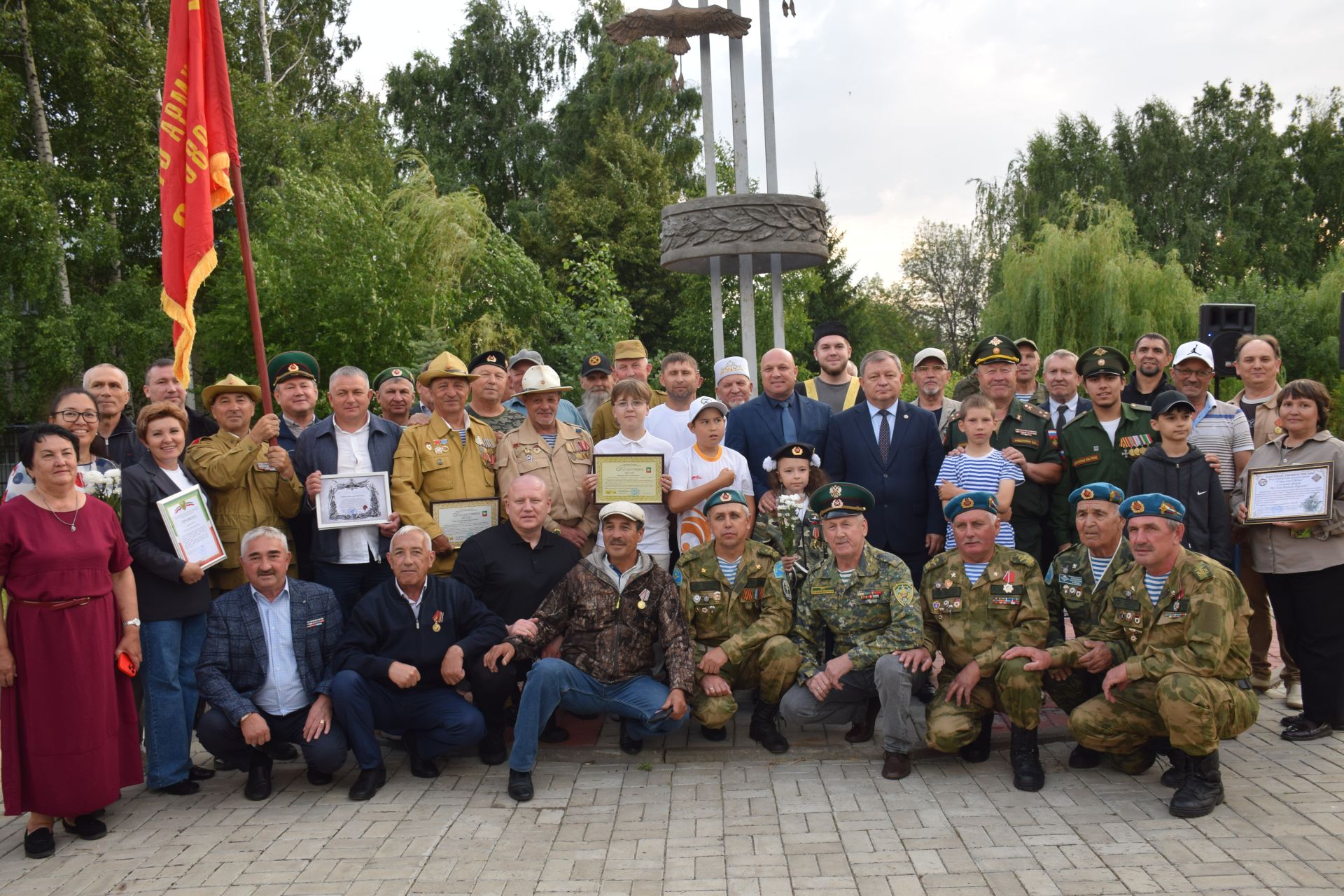 В Нурлате широко отметили День ветеранов боевых действий (+ фоторепортаж)