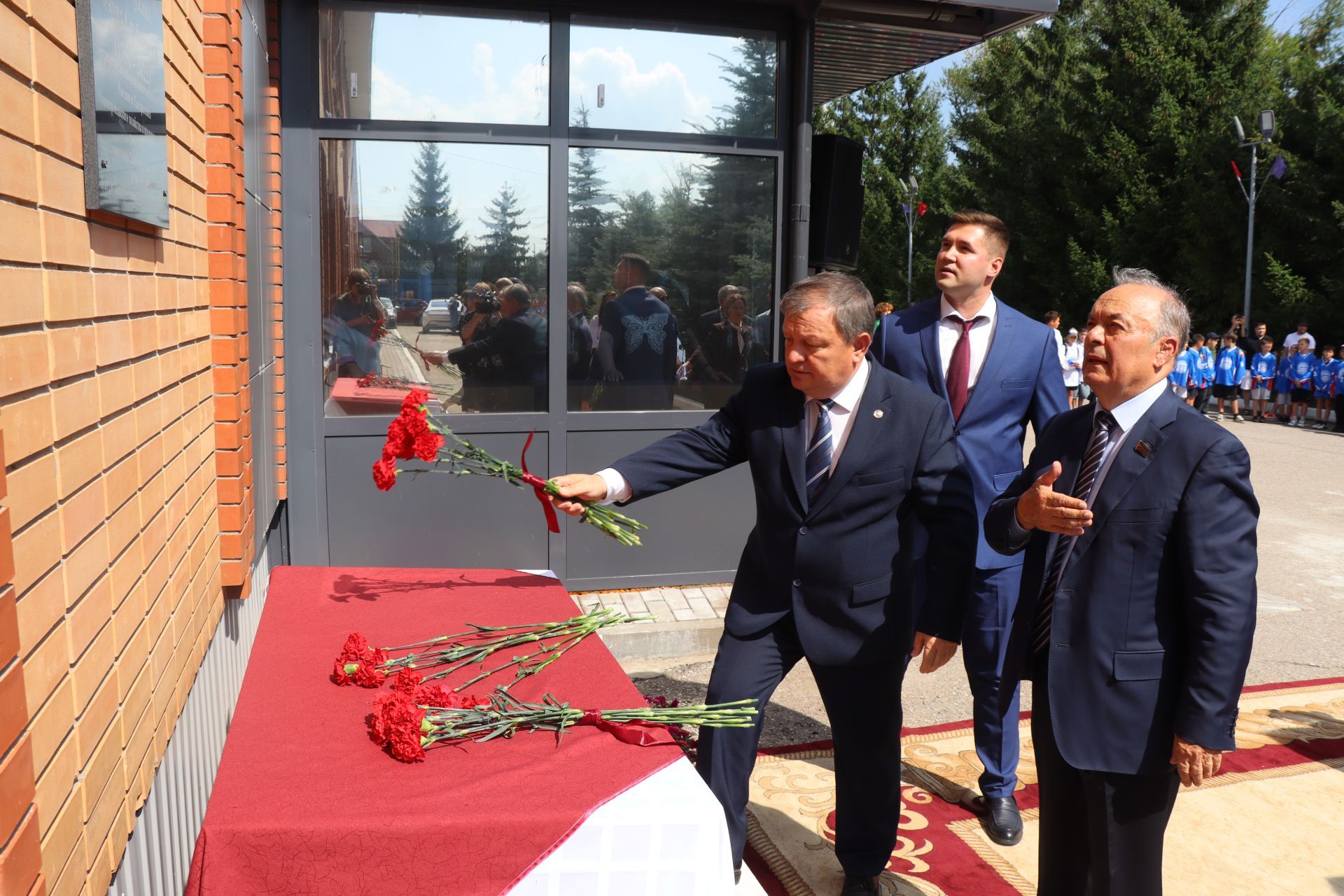 Нурлатта Фатыйх Сибагатуллин истәлегенә мемориаль такта ачтылар
