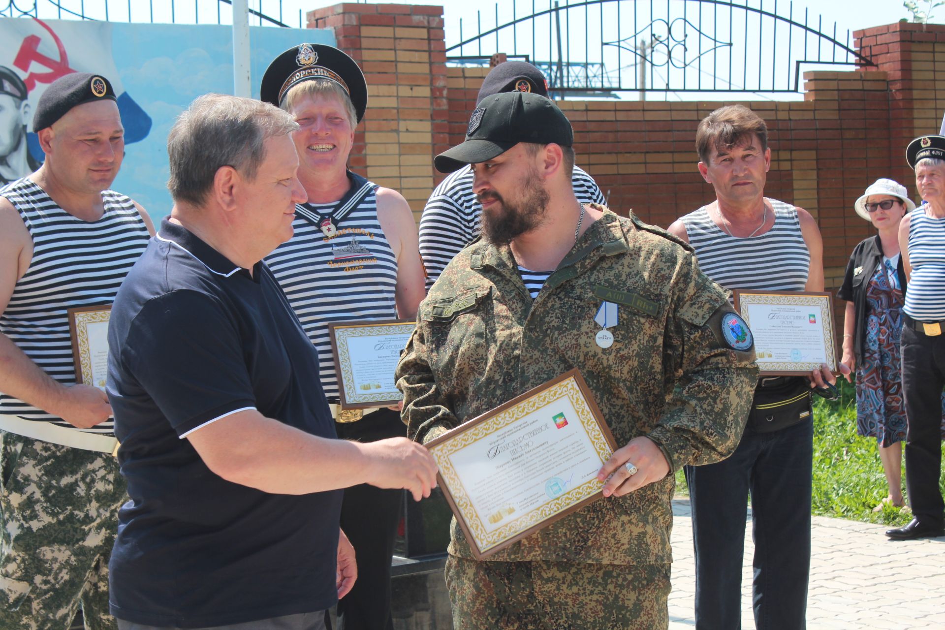 В Нурлате прошел митинг в честь Дня Военно-Морского Флота