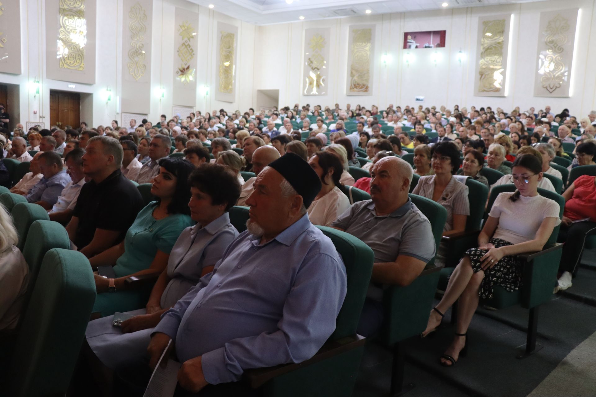Итоги пятилетки и взгляд в будущее: в Нурлате обсудили стратегию развития района