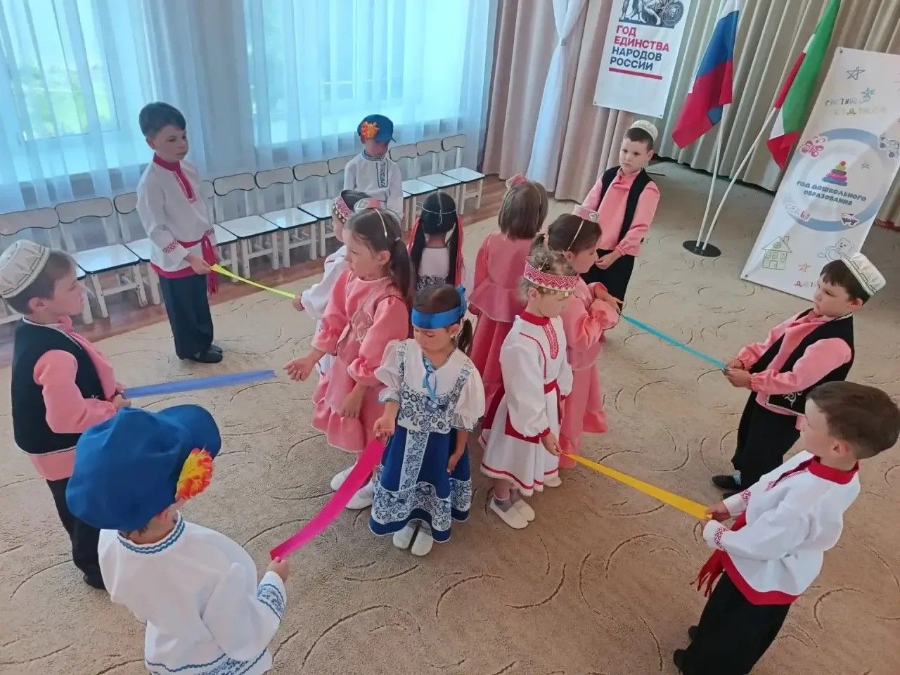 Флешмоб в честь родного языка прошел в детсаду «Елочка» в Нурлате
