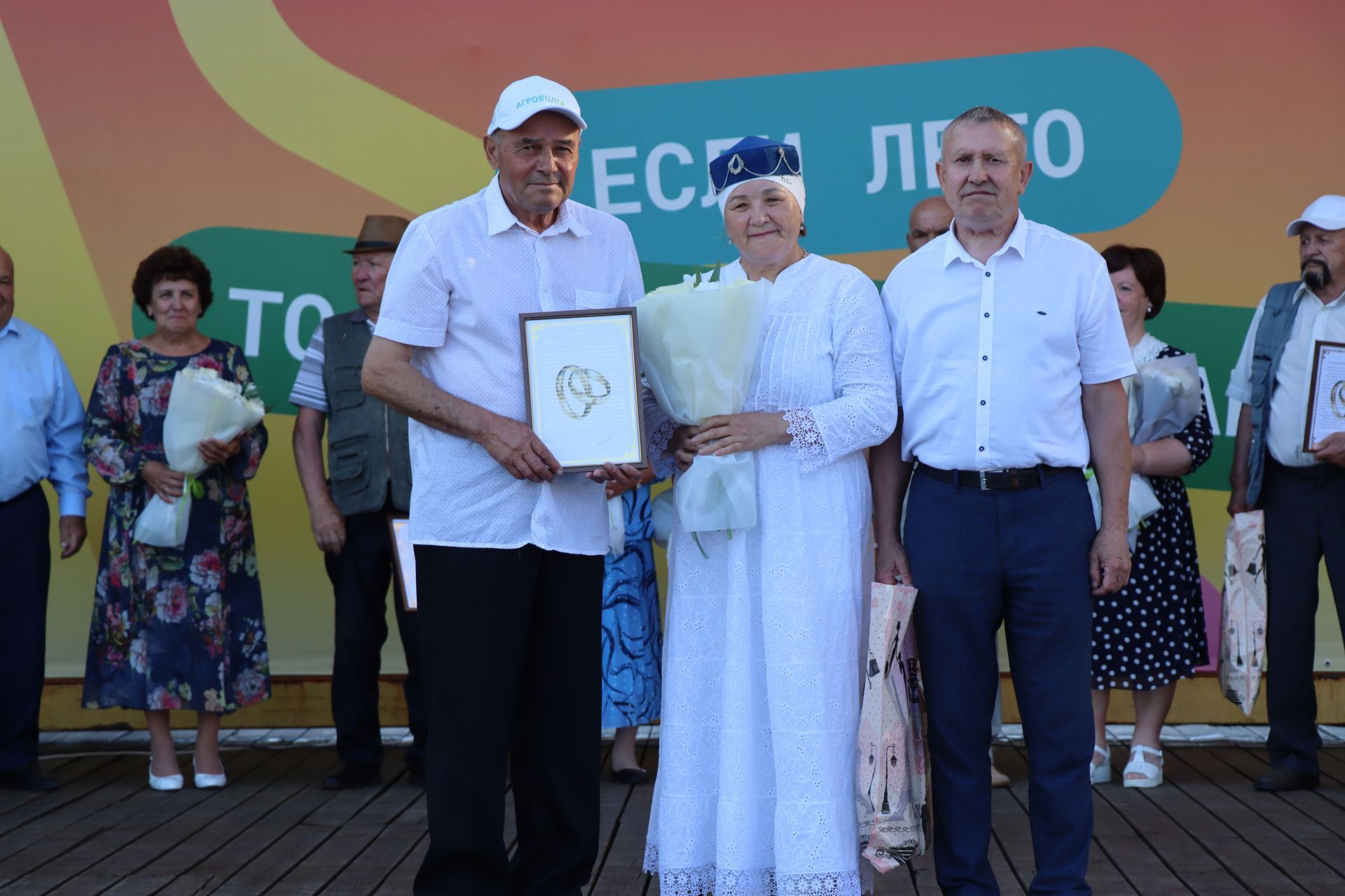 Нурлатта гаилә юбилейларын билгеләп үтүче парларны хөрмәтләделәр