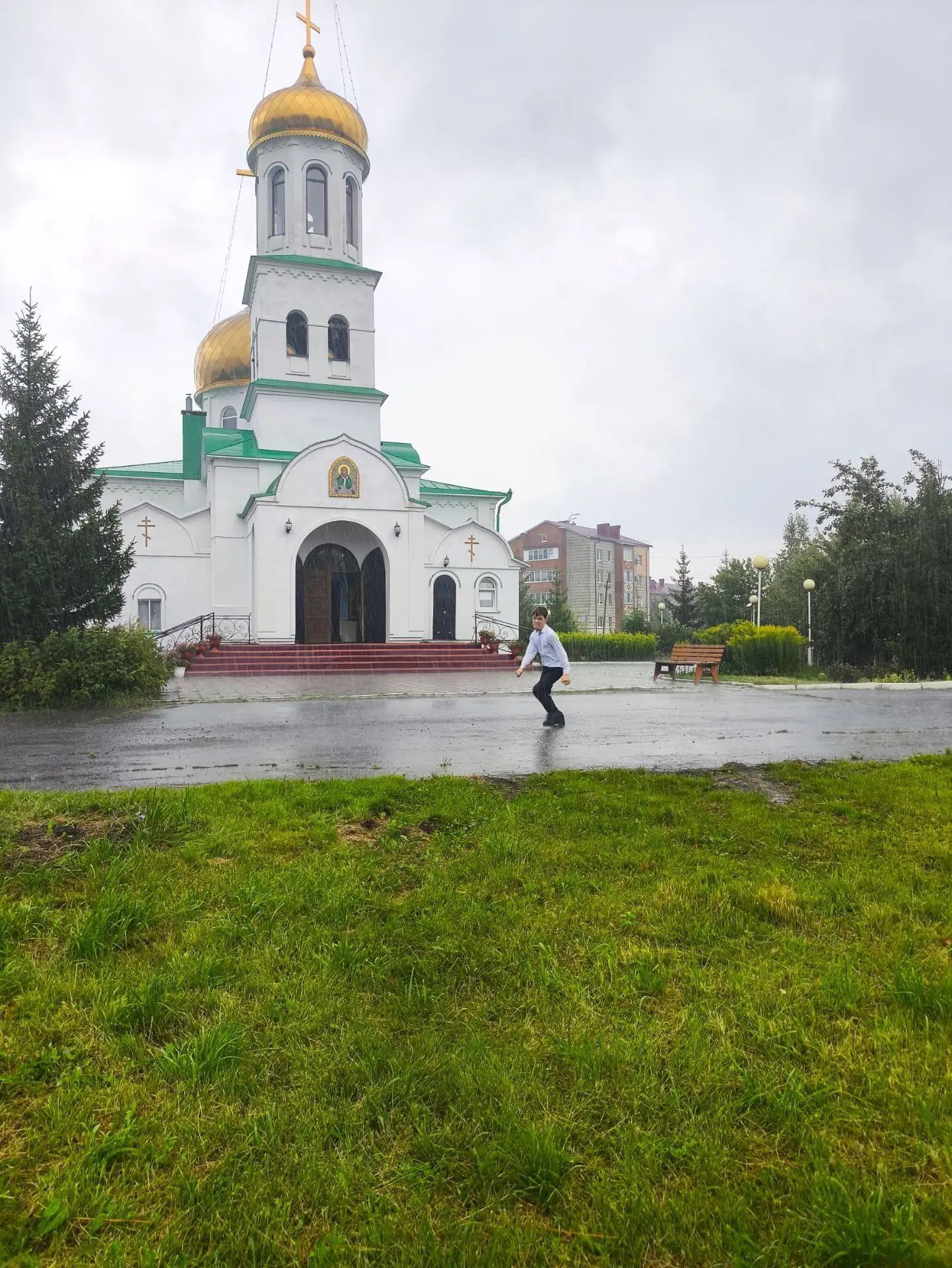 В храме Нурлата прошло первое мероприятие акции «Плоды Преображения»