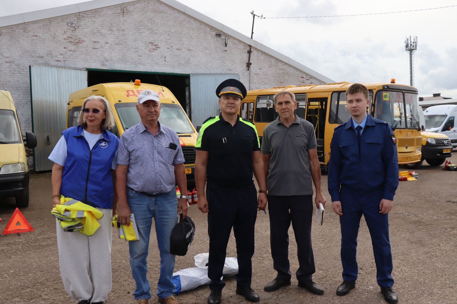 В Нурлатском районе завершилась проверка школьных автобусов перед новым учебным годом