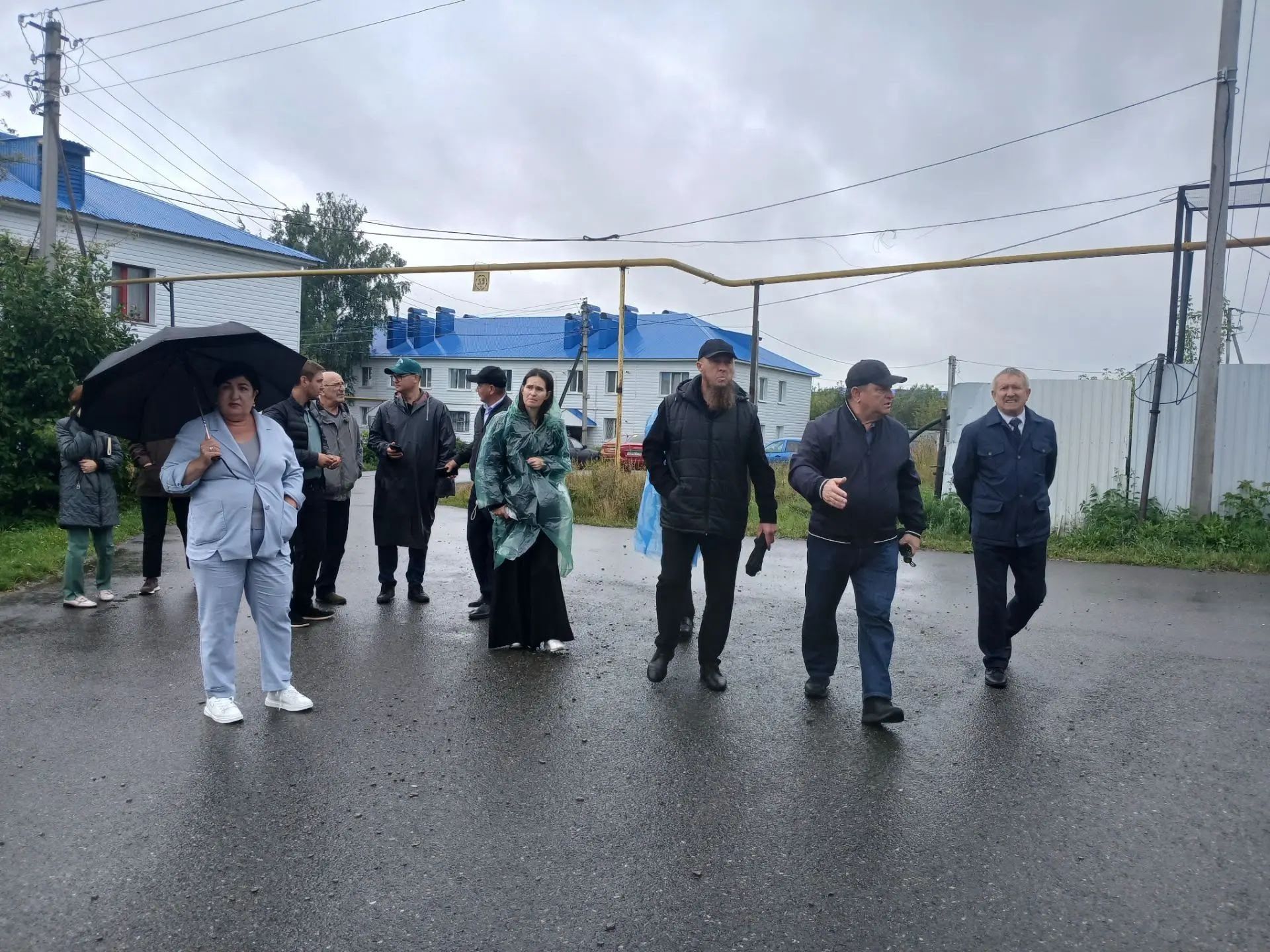 Дамир Ишкинеев проверил благоустройство парков и скверов Нурлата