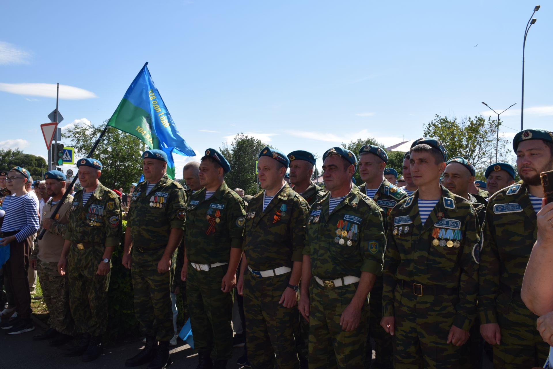 Десантники Нурлата отметили годовщину ВДВ торжественным митингом