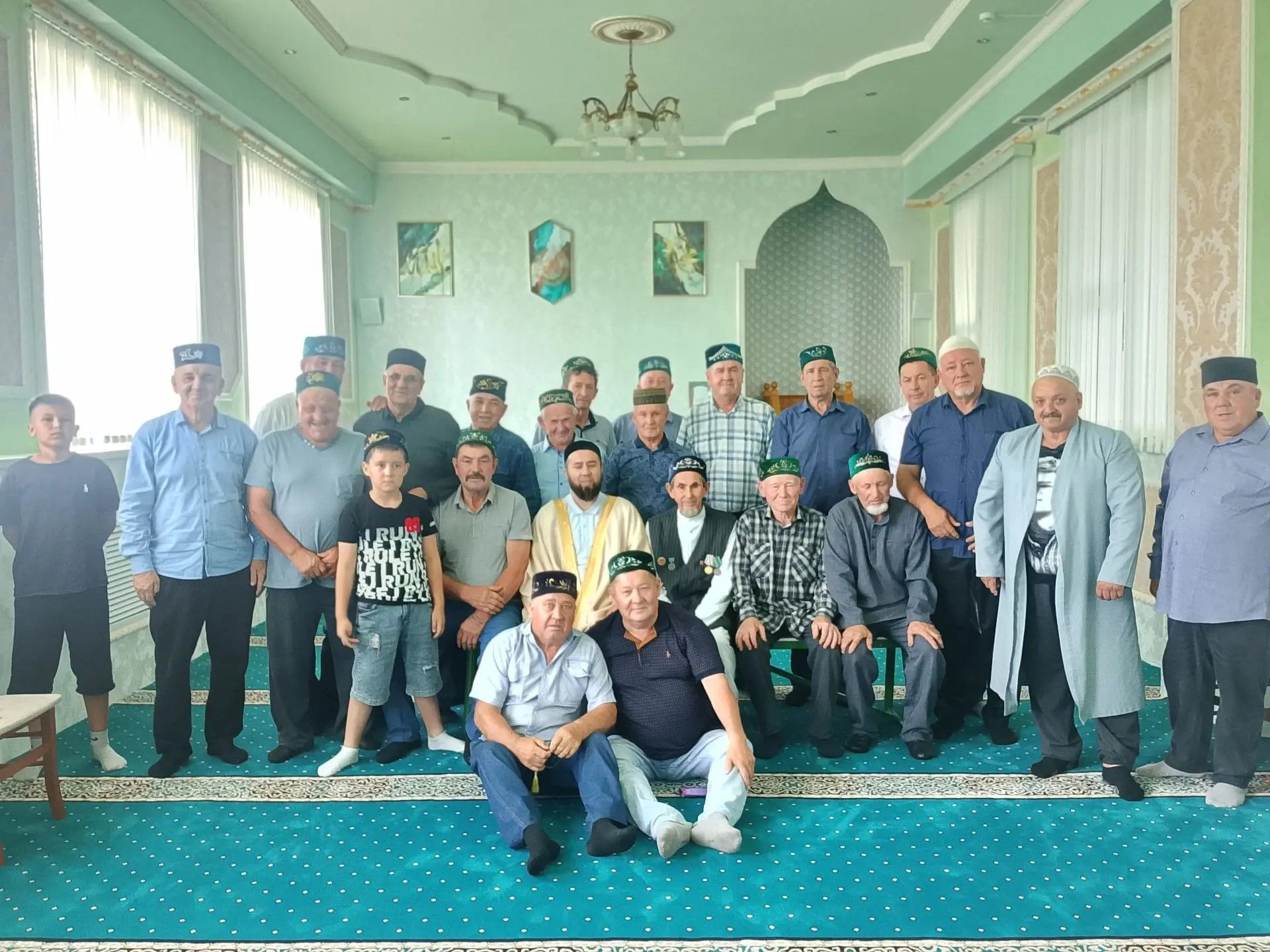 Руслан хазрат Фахрутдинов прочитал проповедь в селах Светлое Озеро и Новое Иглайкино