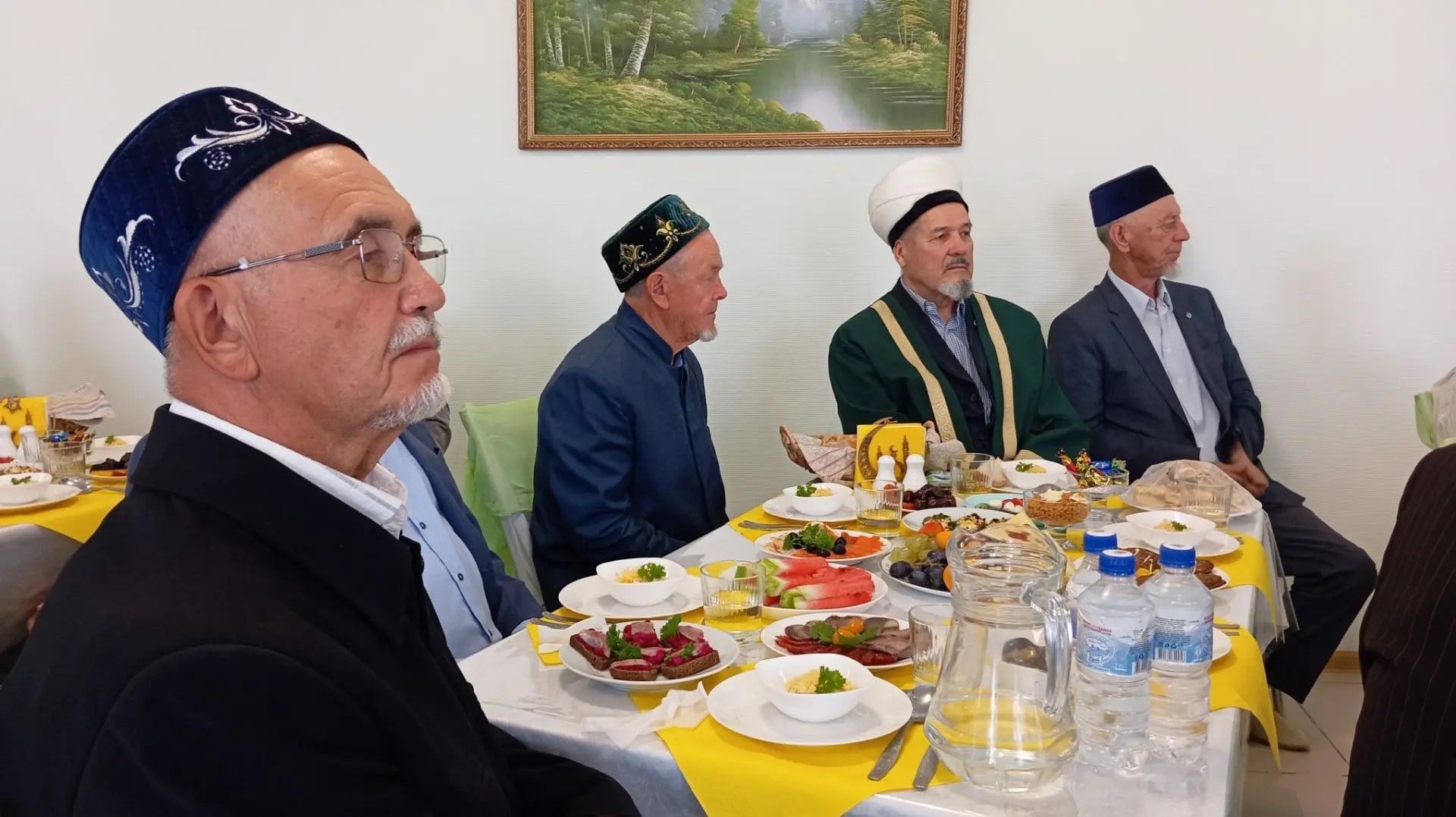В Нурлате прошел праздник Мавлид ан-Наби с участием помощника Раиса РТ