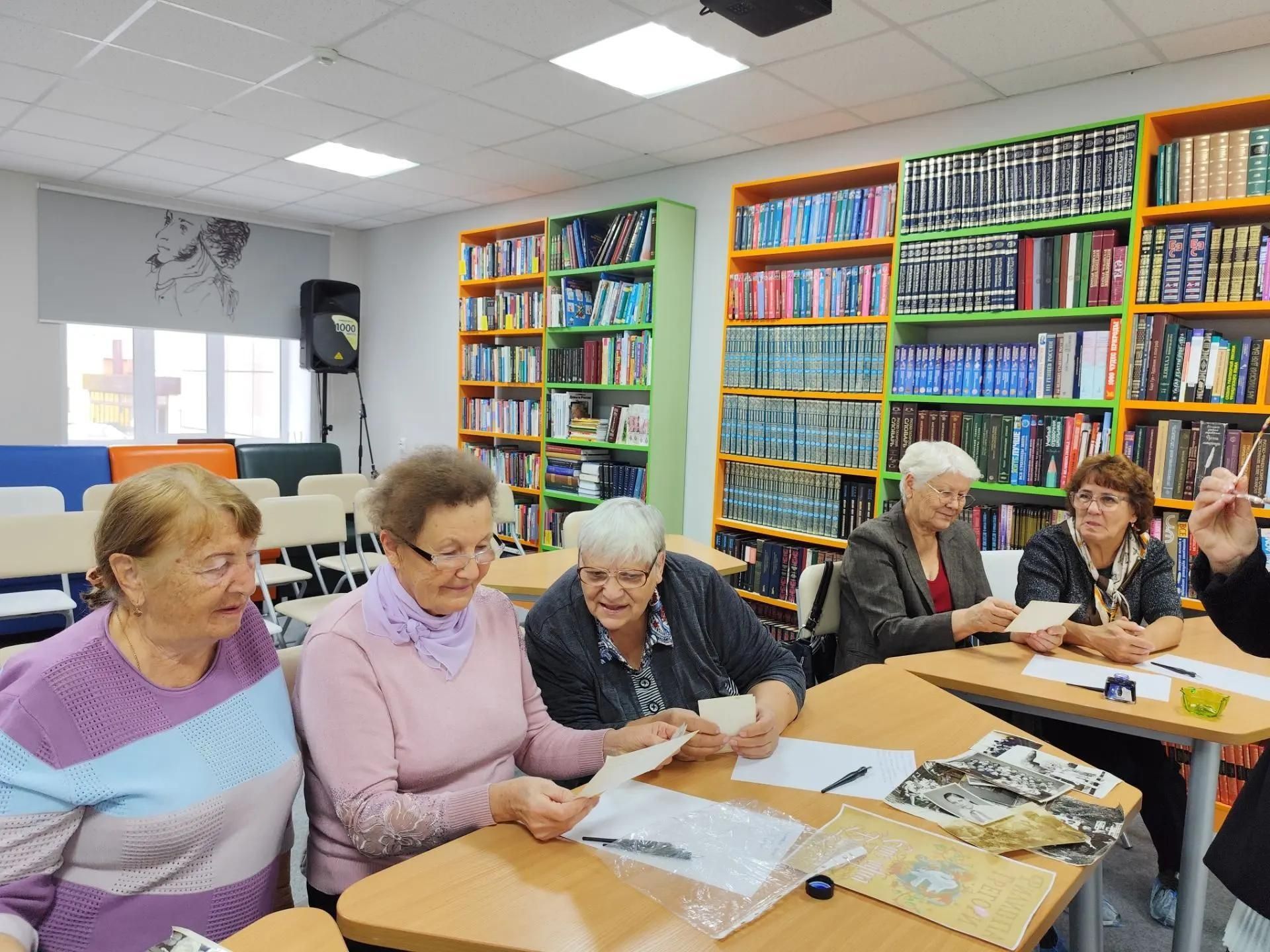 В Нурлате для клуба «Апрель» провели ретро-встречу о школьных годах