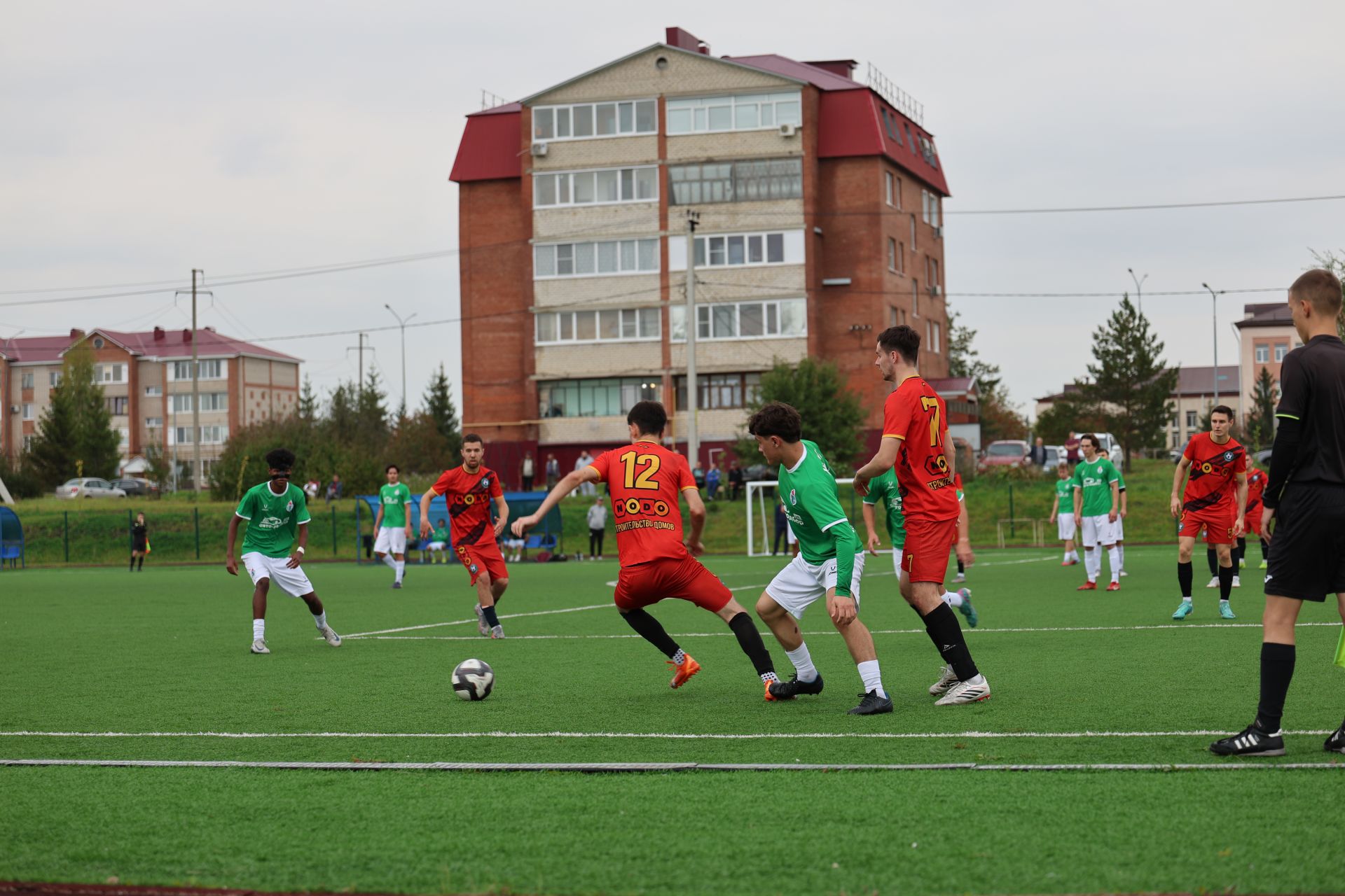 «Факел» уступил казанскому «Спортсмену» в напряженном матче