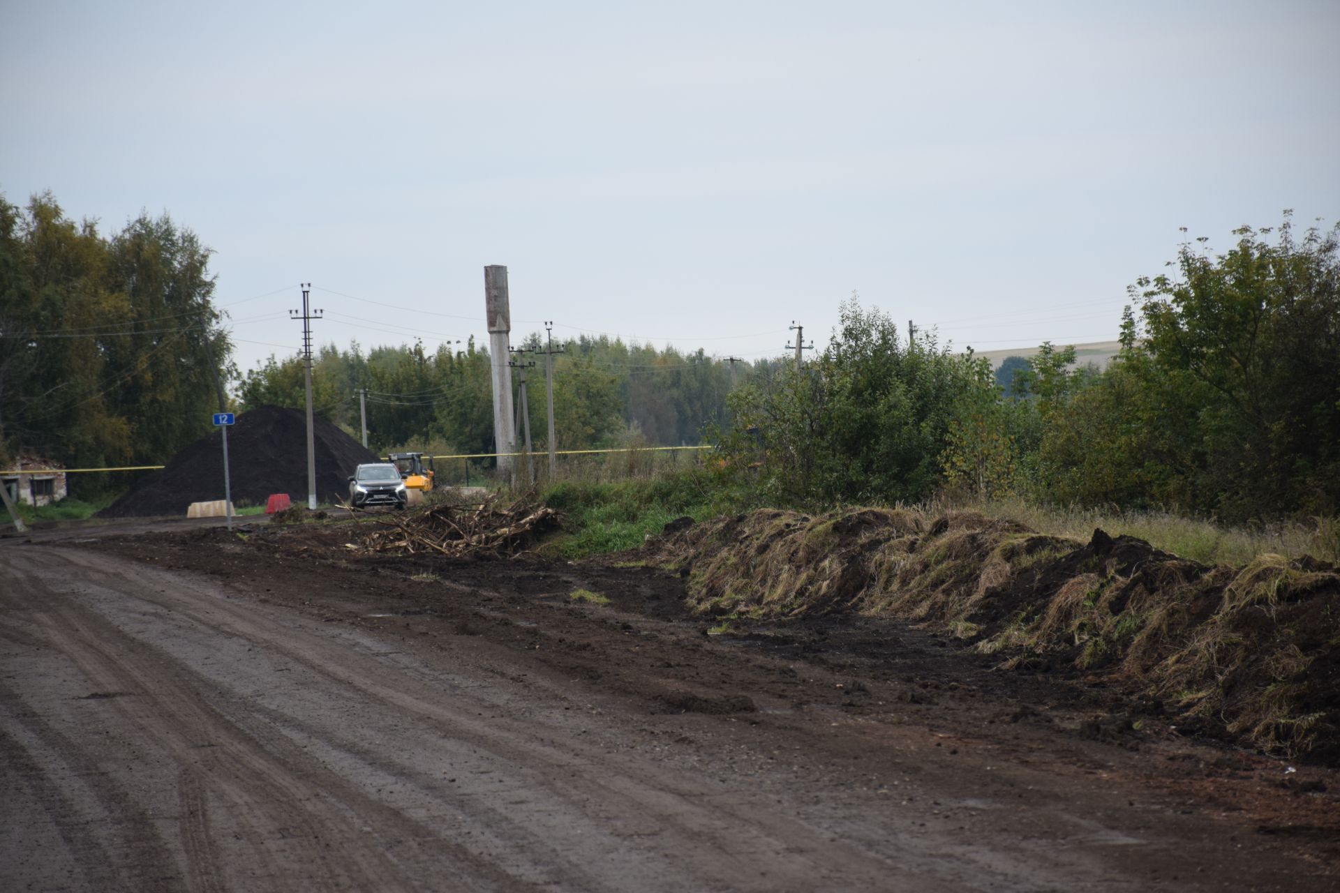 В Нурлате и районе продолжают ремонтировать дороги и тротуары