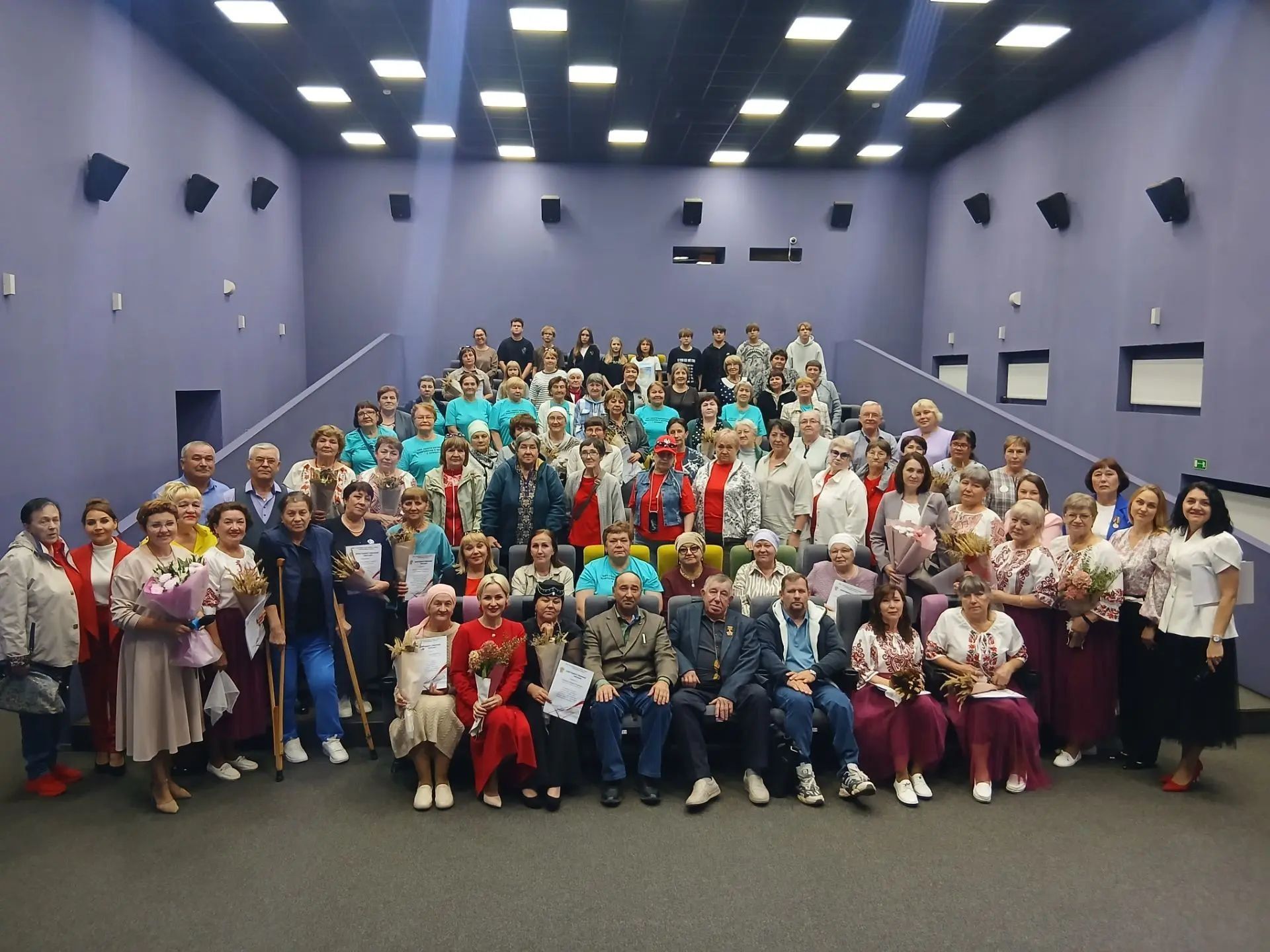 В Нурлате завершили проект «Добрые руки» праздничным вечером для волонтёров