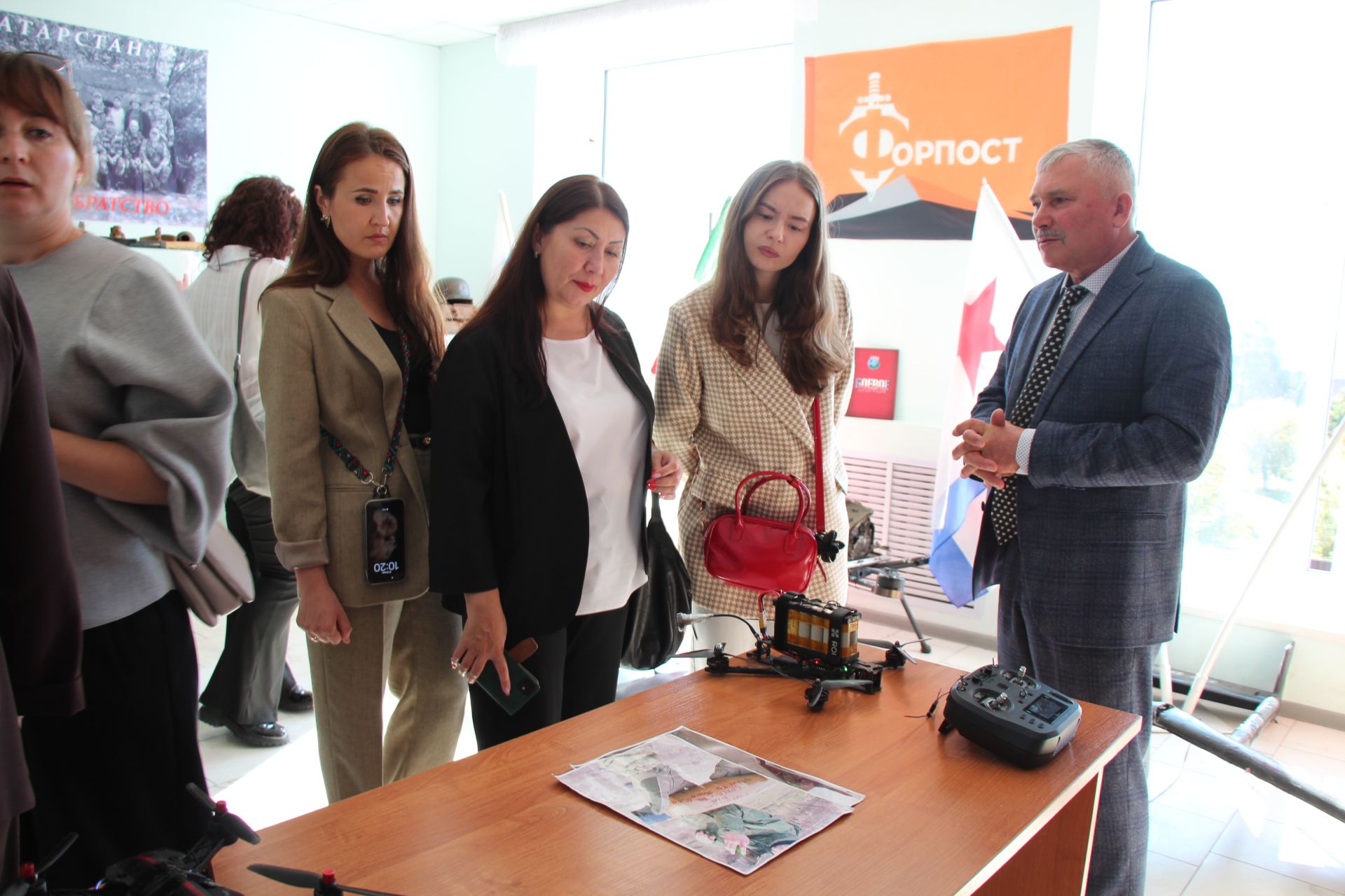 Участники заседания Совета Ассамблеи народов Татарстана посетили учреждения Нурлата