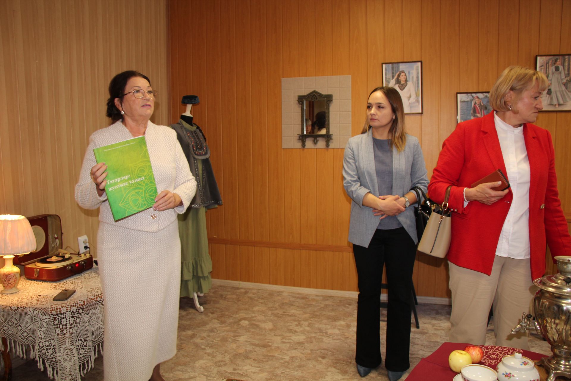 Участники заседания Совета Ассамблеи народов Татарстана посетили учреждения Нурлата