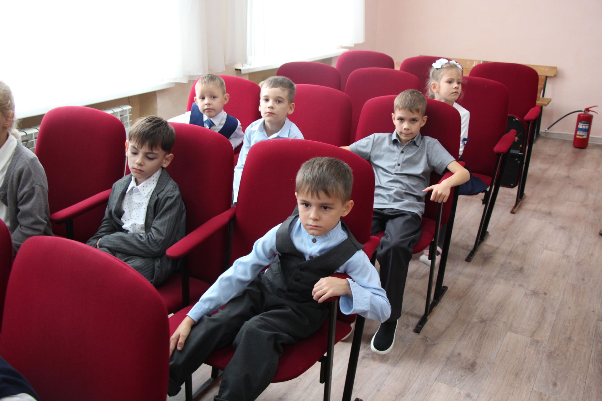 Первоклассники школы №3 пополнили ряды Юных инспекторов движения